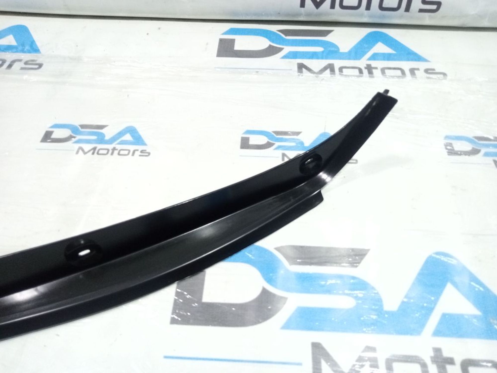 https://ycs.partsauto.market/partsauto-images/thmbs/userImages/b7628e092085f1f91467af1afb6e7630/part/261425bc-d4cb-4daa-866d-79c4d4f4b20f_1749818552972.jpg