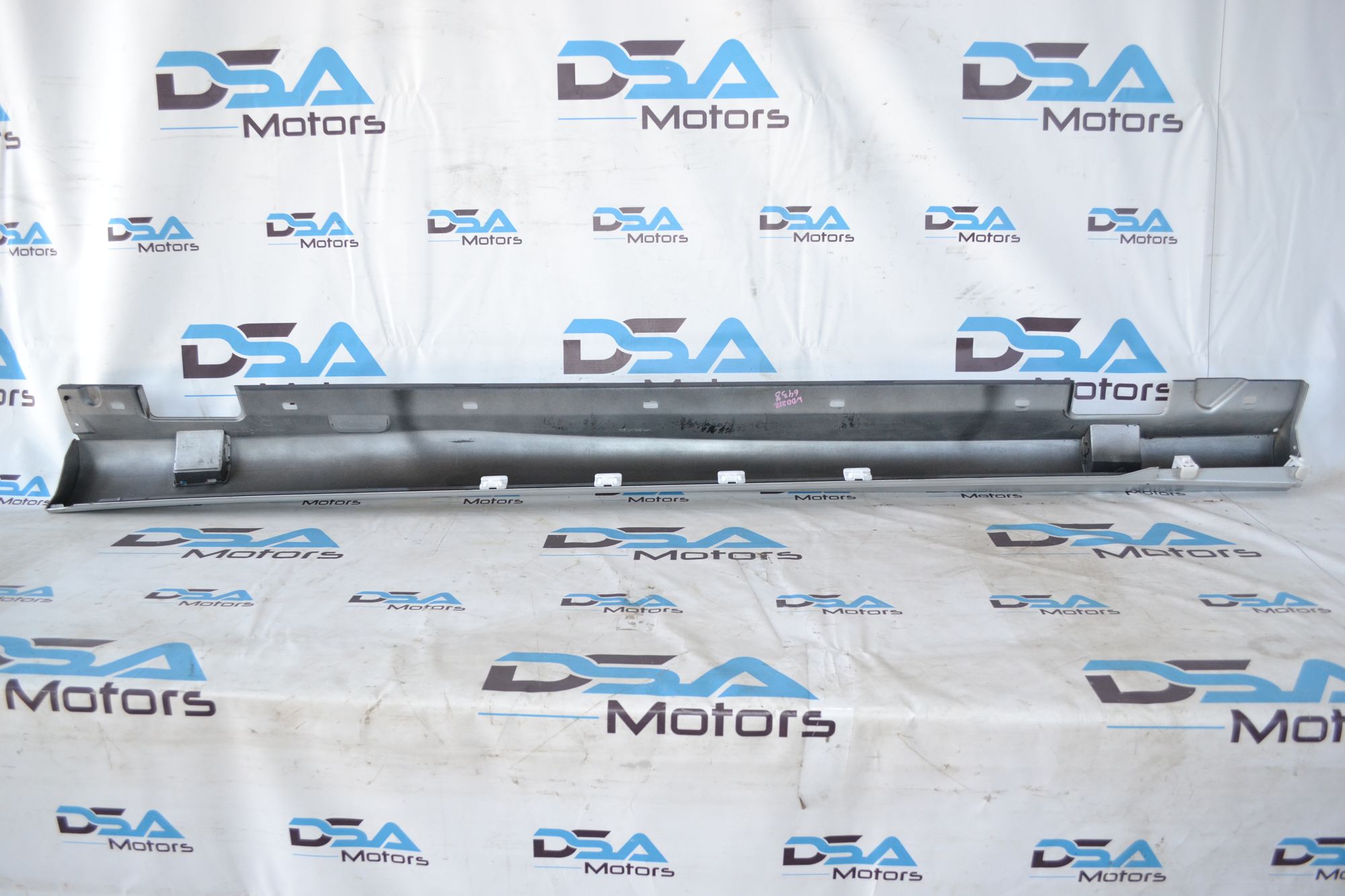 https://ycs.partsauto.market/partsauto-images/thmbs/userImages/b7628e092085f1f91467af1afb6e7630/part/265a49d3-9067-46ad-a9de-64760ef78c0f_1784612145726.jpg