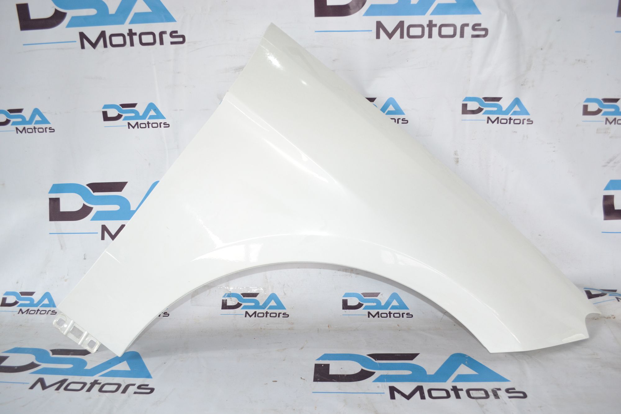 https://ycs.partsauto.market/partsauto-images/thmbs/userImages/b7628e092085f1f91467af1afb6e7630/part/269874f2-26ca-4d6b-9e38-5f541735ba00_1784105131857.jpg