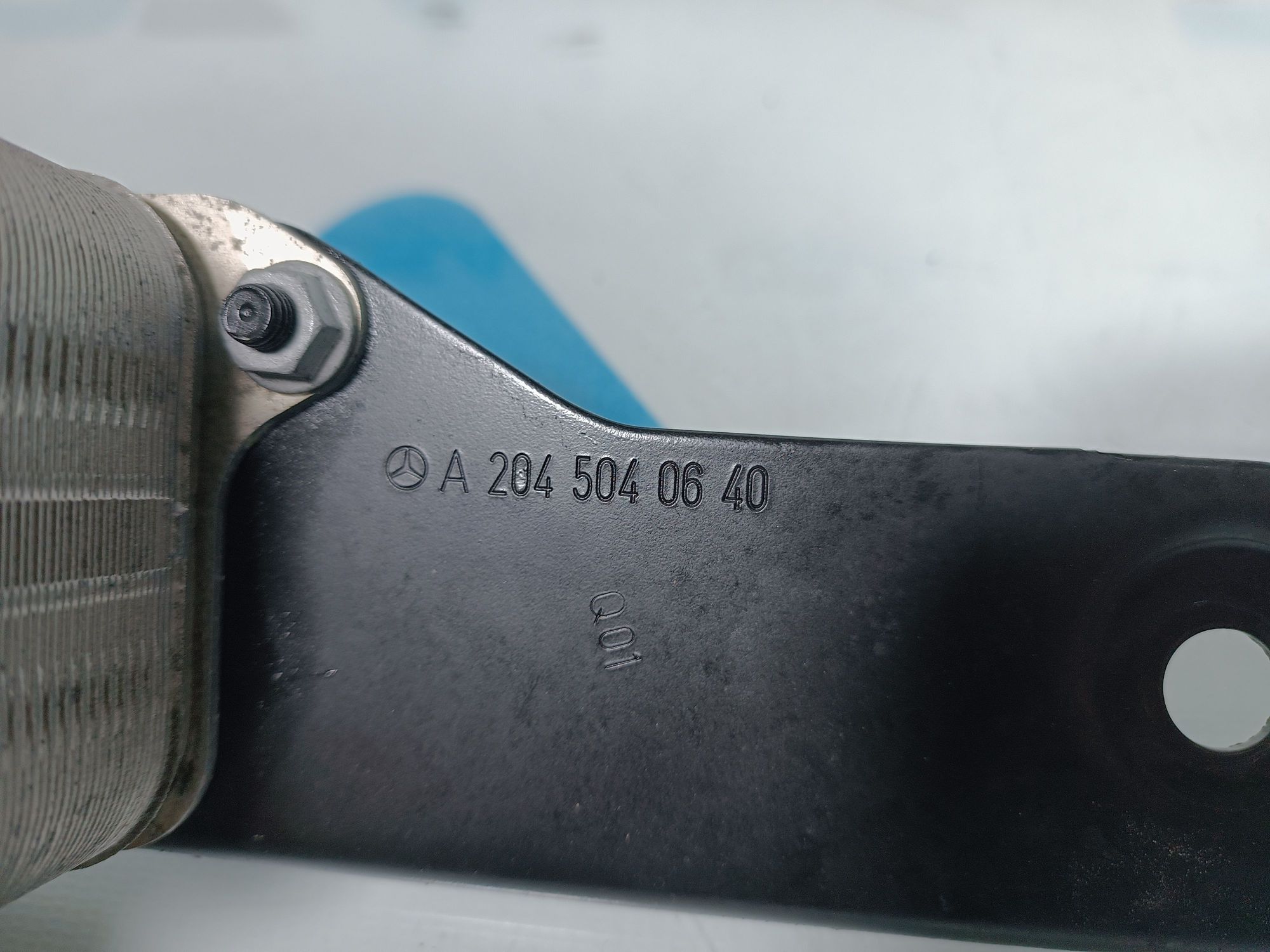 https://ycs.partsauto.market/partsauto-images/thmbs/userImages/b7628e092085f1f91467af1afb6e7630/part/26f2be42-a1b8-4176-aa4d-eb6020bbcdf3_1710356998125.jpg