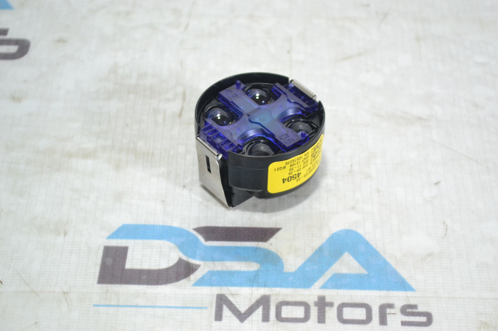 https://ycs.partsauto.market/partsauto-images/thmbs/userImages/b7628e092085f1f91467af1afb6e7630/part/2774cd02-e8ed-4c1c-afd8-a98c4a2b97df_1781241794256.jpg