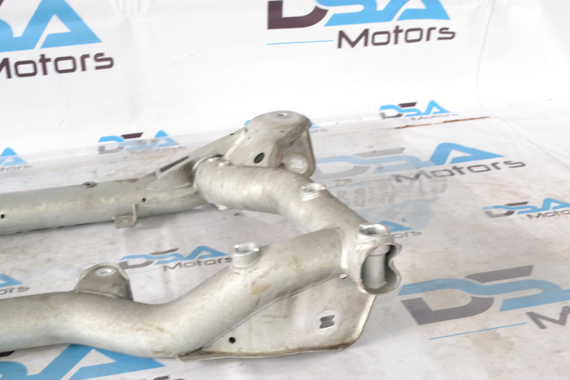 https://ycs.partsauto.market/partsauto-images/thmbs/userImages/b7628e092085f1f91467af1afb6e7630/part/27793a1e-0f53-4424-98d2-af4d5267220c_1781618247823.jpg