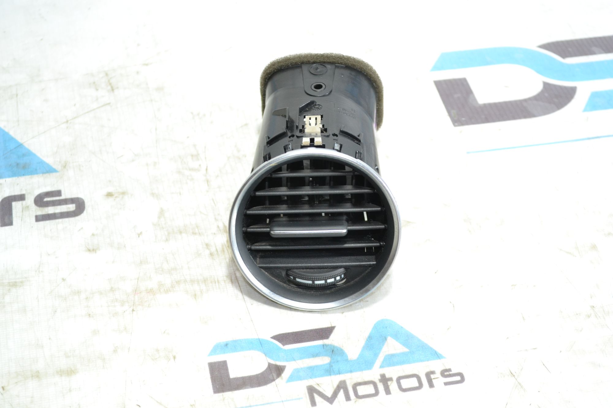 https://ycs.partsauto.market/partsauto-images/thmbs/userImages/b7628e092085f1f91467af1afb6e7630/part/27848172-5f23-40cf-93b3-273567bed560_1785502641183.jpg