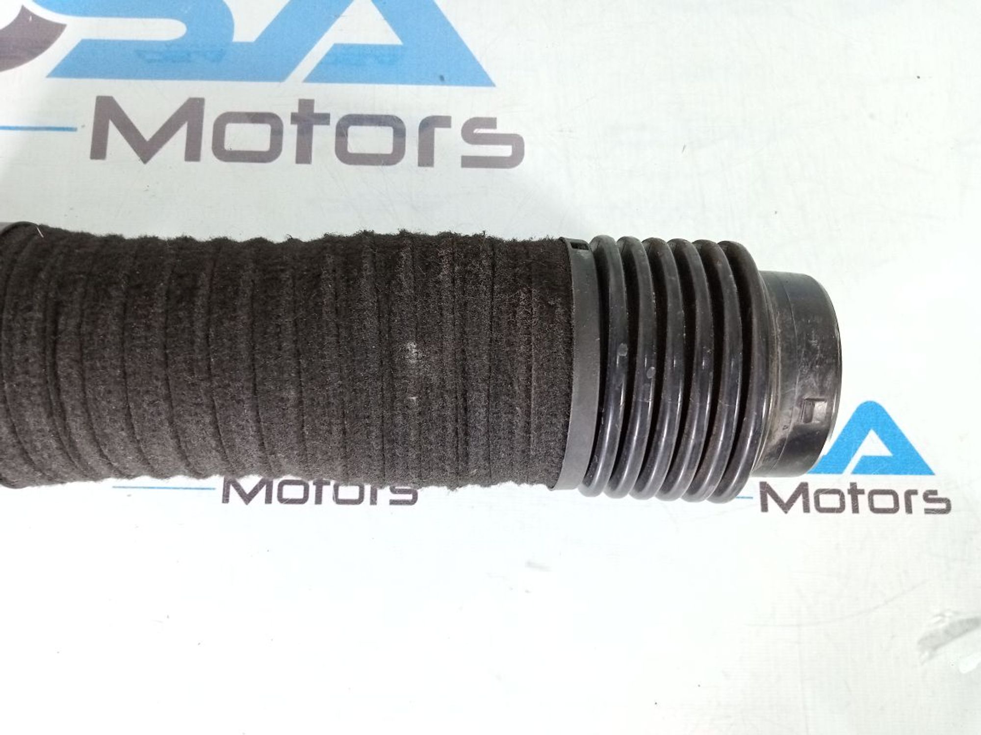https://ycs.partsauto.market/partsauto-images/thmbs/userImages/b7628e092085f1f91467af1afb6e7630/part/279100c8-2cec-458b-b56c-35aa068641cc_1731859303813.jpg