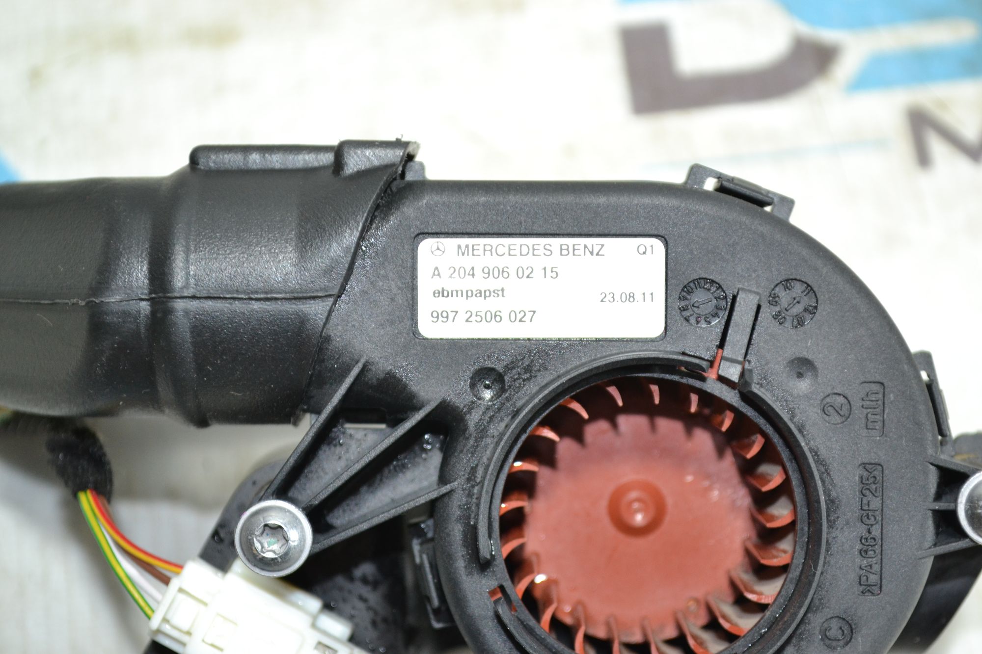 https://ycs.partsauto.market/partsauto-images/thmbs/userImages/b7628e092085f1f91467af1afb6e7630/part/279df384-14ba-4c7e-ac02-823631dbdc80_1785492824909.jpg