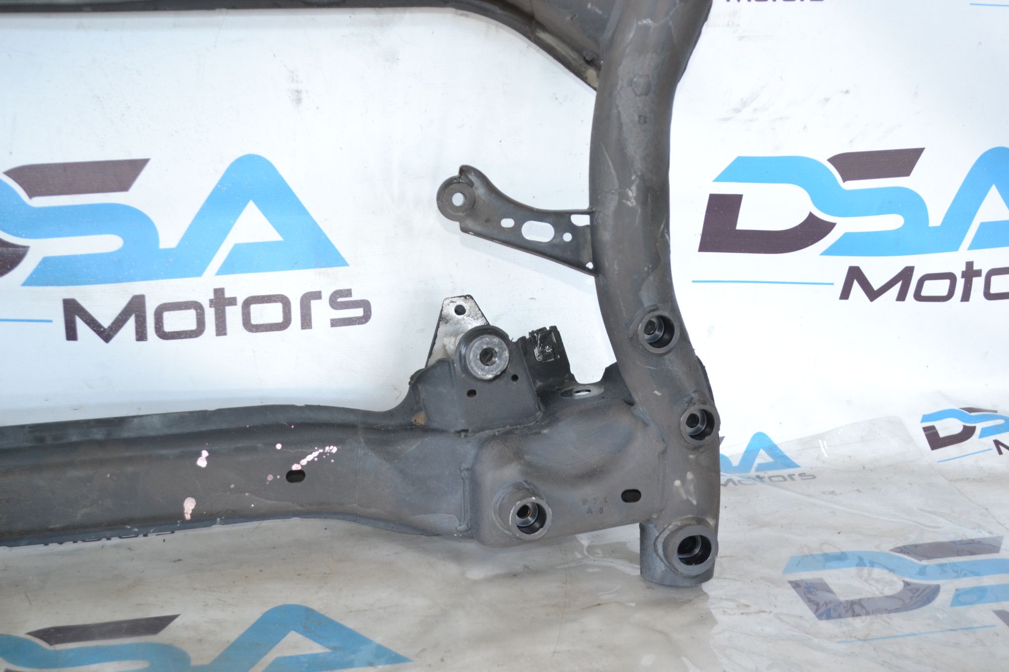 https://ycs.partsauto.market/partsauto-images/thmbs/userImages/b7628e092085f1f91467af1afb6e7630/part/27b3981b-0db3-4491-baf5-53b01d2a7266_1785410148270.jpg