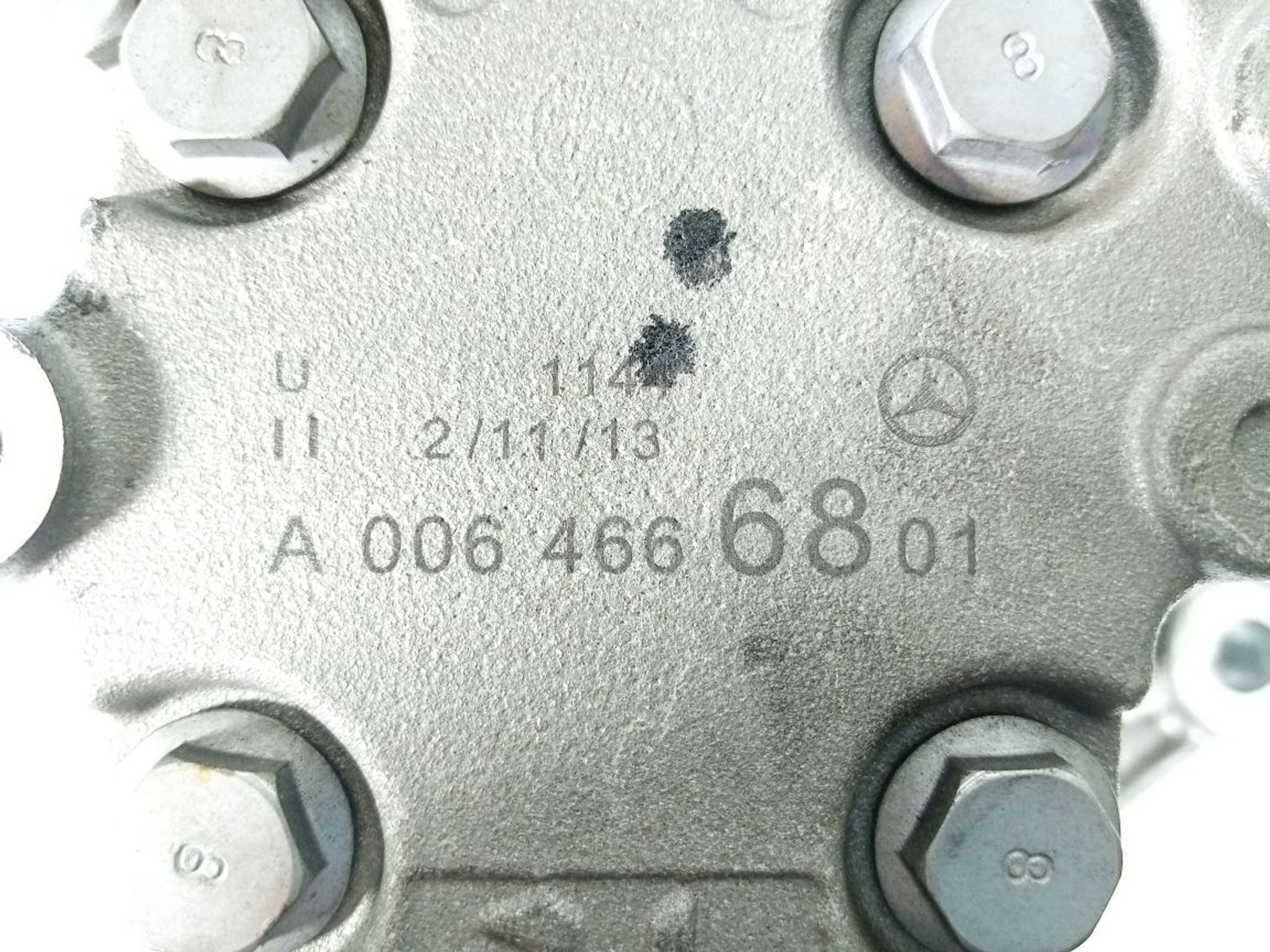 https://ycs.partsauto.market/partsauto-images/thmbs/userImages/b7628e092085f1f91467af1afb6e7630/part/27b6a702-1342-4c27-8204-b4157ed3d0ad_1720686481216.jpg