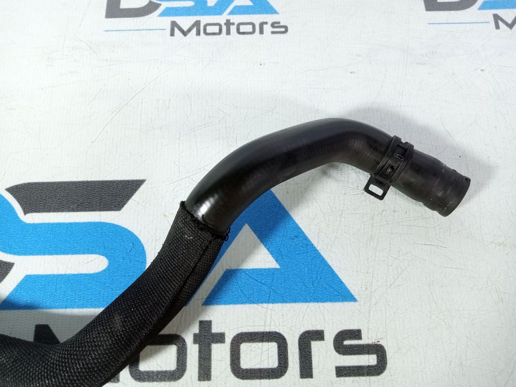https://ycs.partsauto.market/partsauto-images/thmbs/userImages/b7628e092085f1f91467af1afb6e7630/part/27bc855b-793b-4ef3-a063-75b2cdd77fbe_1746166886896.jpg