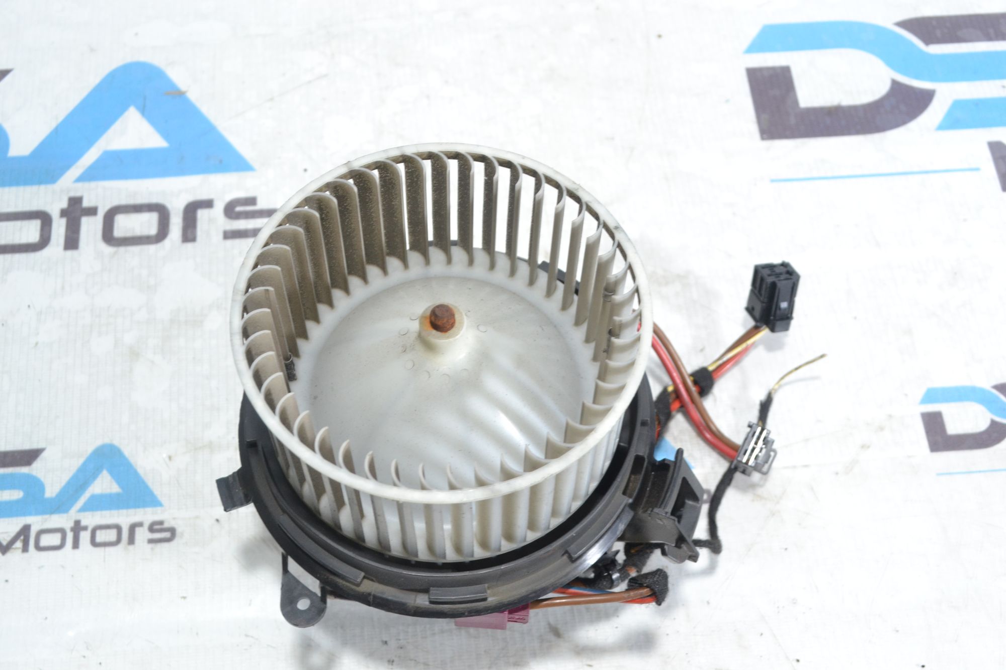 https://ycs.partsauto.market/partsauto-images/thmbs/userImages/b7628e092085f1f91467af1afb6e7630/part/280623bf-56d3-459c-a729-ad22fdc314f4_1781087776428.jpg