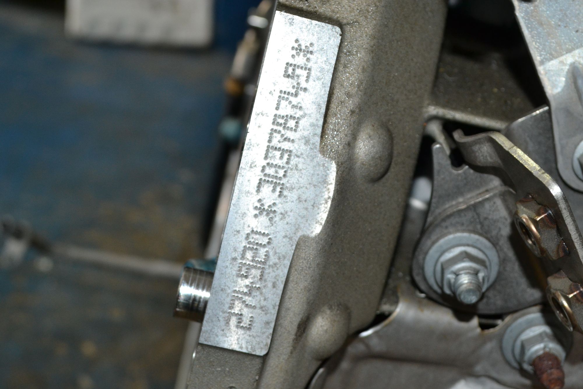 https://ycs.partsauto.market/partsauto-images/thmbs/userImages/b7628e092085f1f91467af1afb6e7630/part/2875d84d-5026-403f-8ee6-b1733fc0c583_1783603507449.jpg