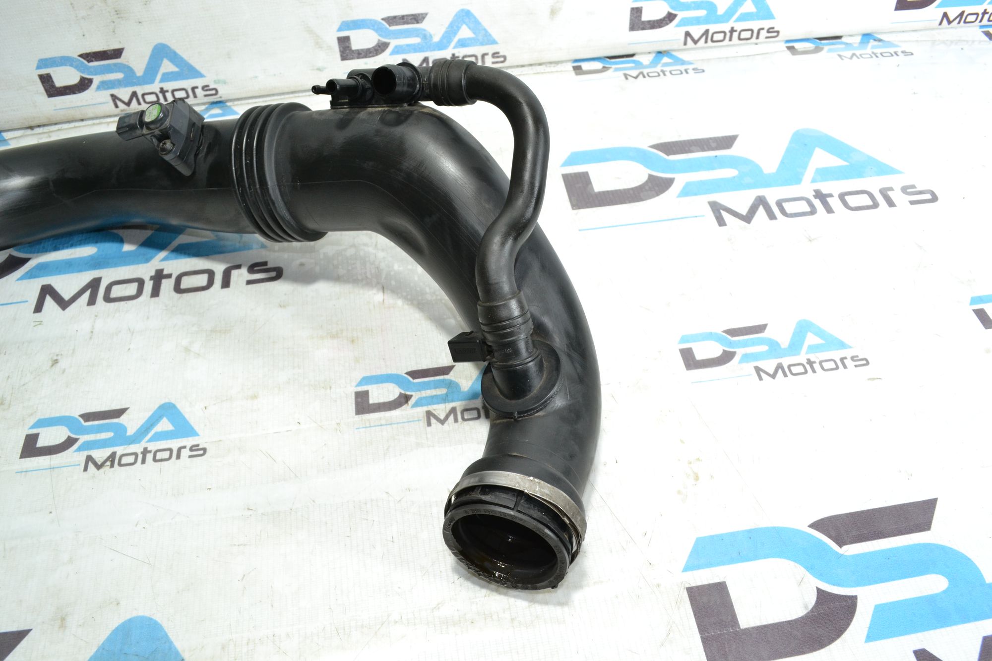 https://ycs.partsauto.market/partsauto-images/thmbs/userImages/b7628e092085f1f91467af1afb6e7630/part/29cfc45e-5753-4eb5-91c6-cf9114193913_1782998004370.jpg