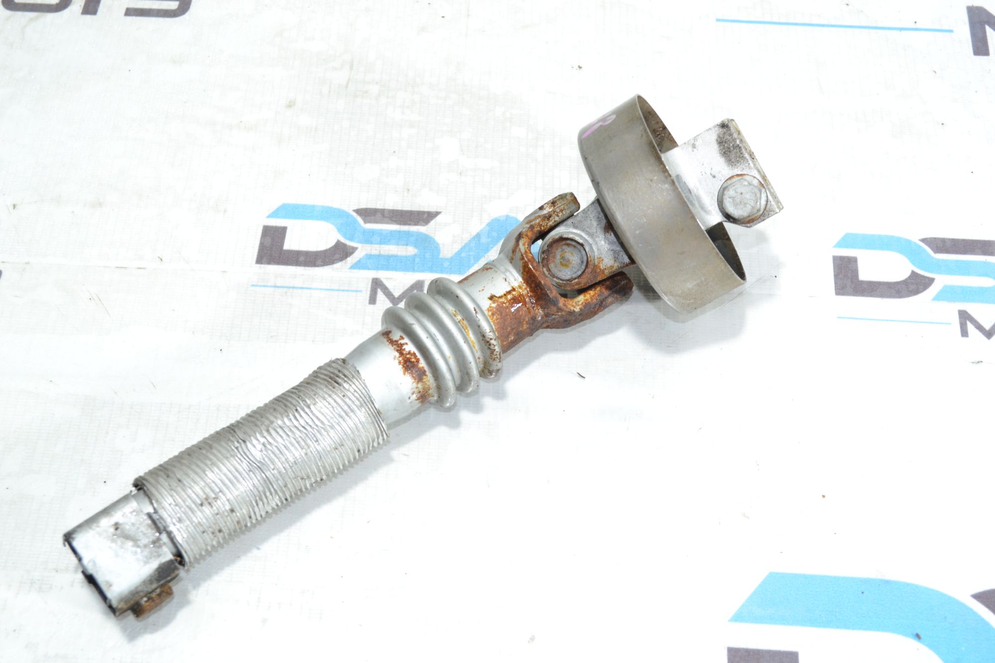 https://ycs.partsauto.market/partsauto-images/thmbs/userImages/b7628e092085f1f91467af1afb6e7630/part/29e15656-1399-4b63-835e-a77bb15dd55a_1780313922529.jpg