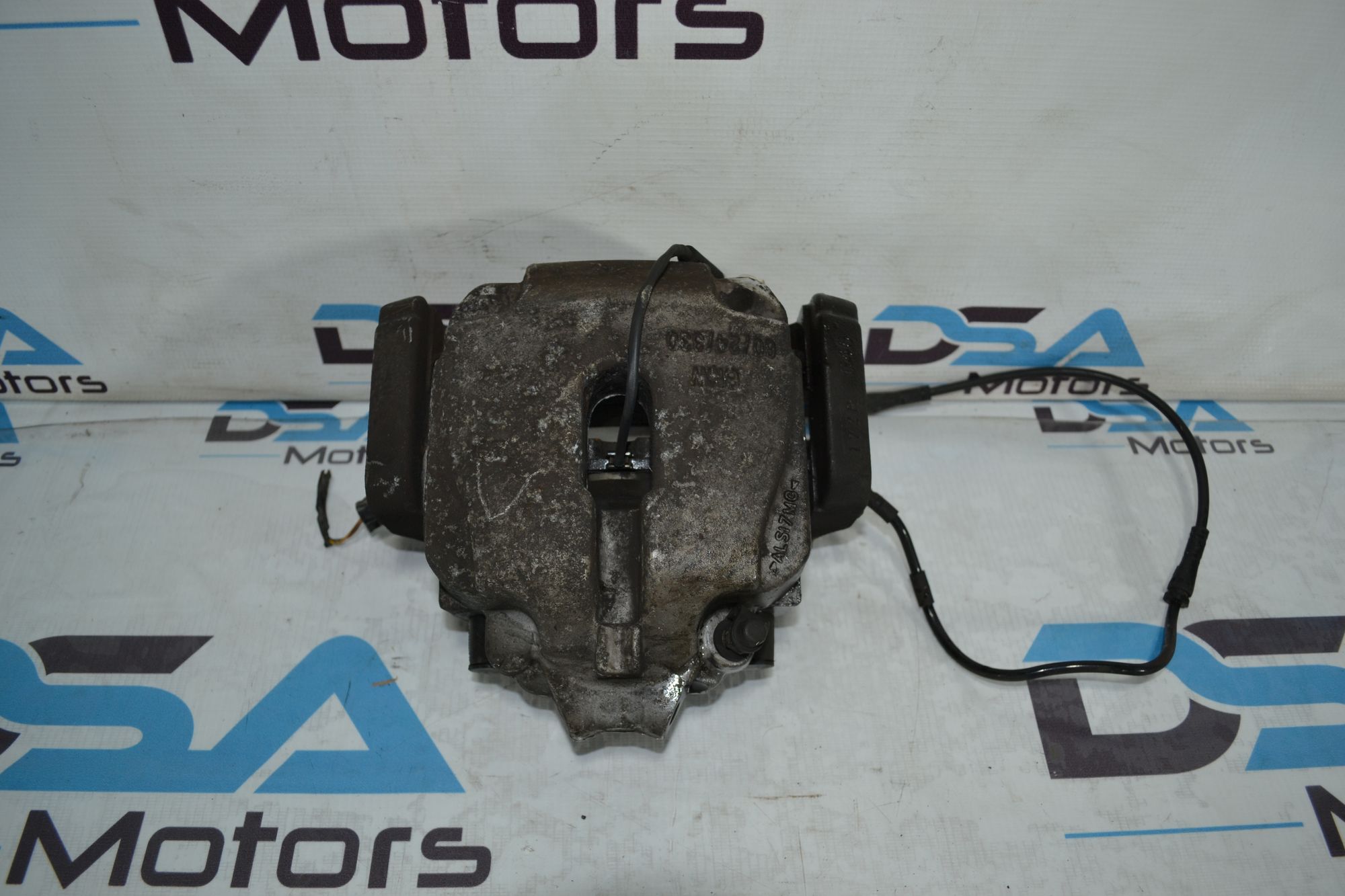 https://ycs.partsauto.market/partsauto-images/thmbs/userImages/b7628e092085f1f91467af1afb6e7630/part/2a54223e-afd3-4cb1-b267-ea1effa4cdc1_1779185307848.jpg