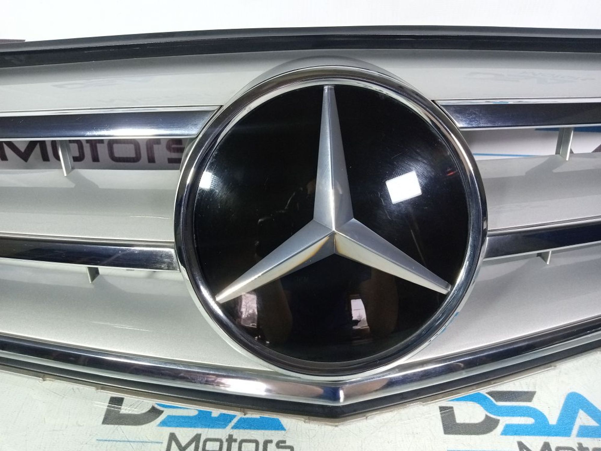 https://ycs.partsauto.market/partsauto-images/thmbs/userImages/b7628e092085f1f91467af1afb6e7630/part/2a6c5863-22e3-4e3b-b3ca-b7f9befa5622_1742893562197.jpg