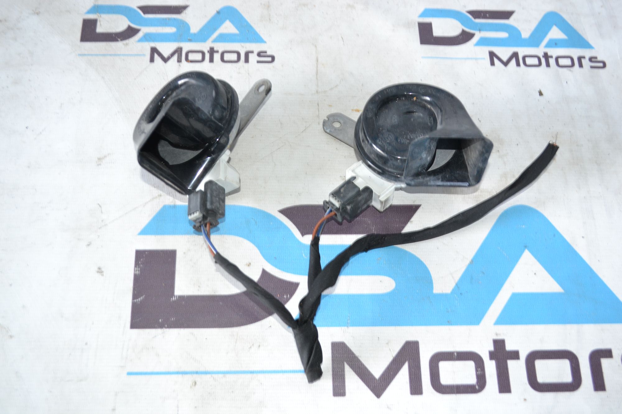 https://ycs.partsauto.market/partsauto-images/thmbs/userImages/b7628e092085f1f91467af1afb6e7630/part/2aa6df96-7b24-416b-994e-462e121d6001_1785242773419.jpg