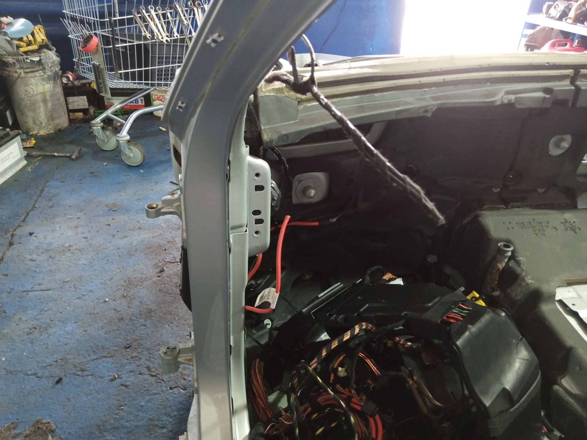 https://ycs.partsauto.market/partsauto-images/thmbs/userImages/b7628e092085f1f91467af1afb6e7630/part/2ac67a46-e652-43d7-902c-75e189afac17_1749732760449.jpg