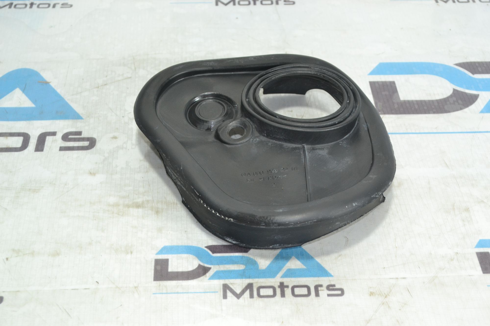 https://ycs.partsauto.market/partsauto-images/thmbs/userImages/b7628e092085f1f91467af1afb6e7630/part/2ad3f8e6-5c1d-4a4c-90ba-2127b8fec78c_1781251762806.jpg