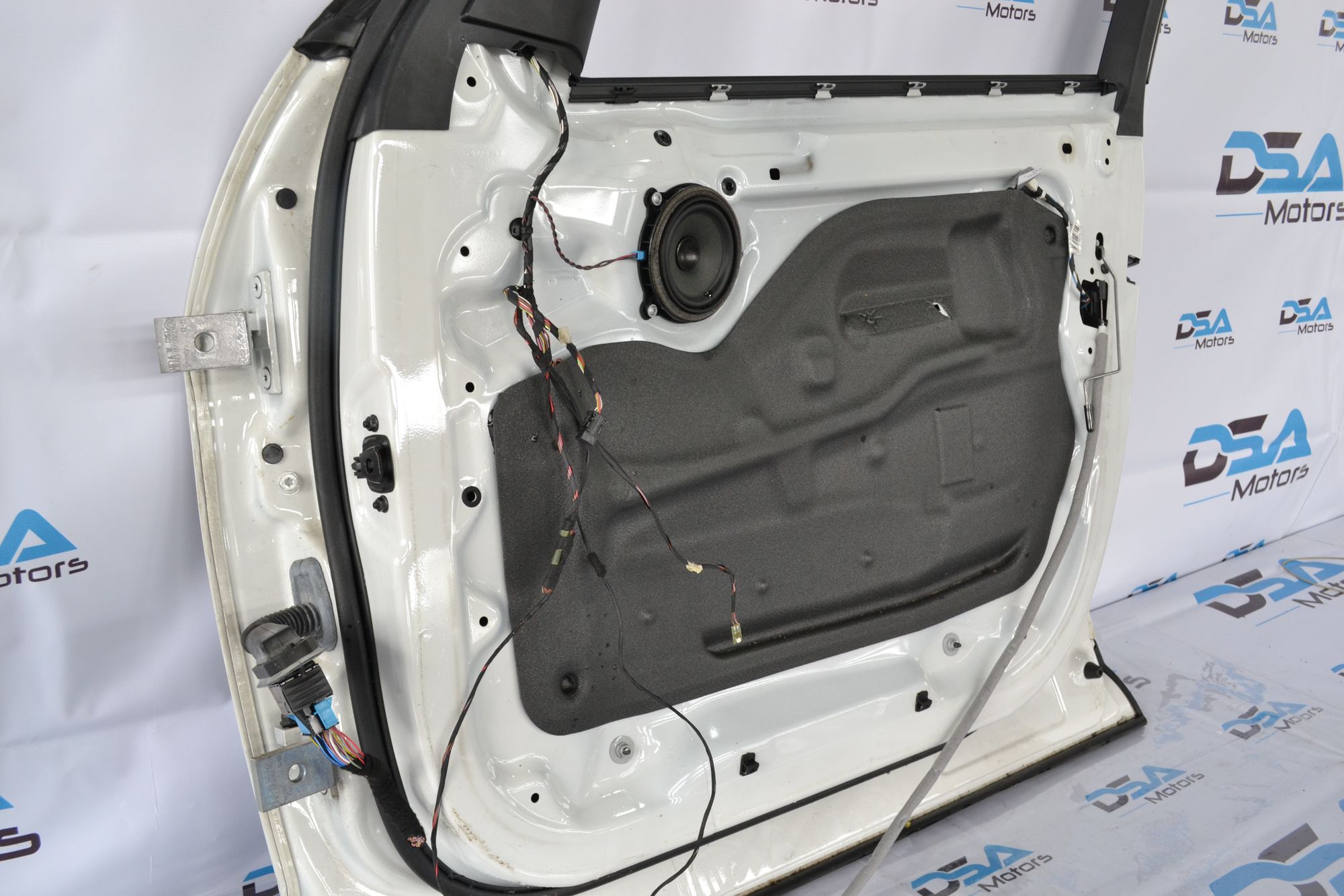 https://ycs.partsauto.market/partsauto-images/thmbs/userImages/b7628e092085f1f91467af1afb6e7630/part/2ae0007d-8002-4b13-9d41-a18d5cbcd7e7_1777031381199.jpg