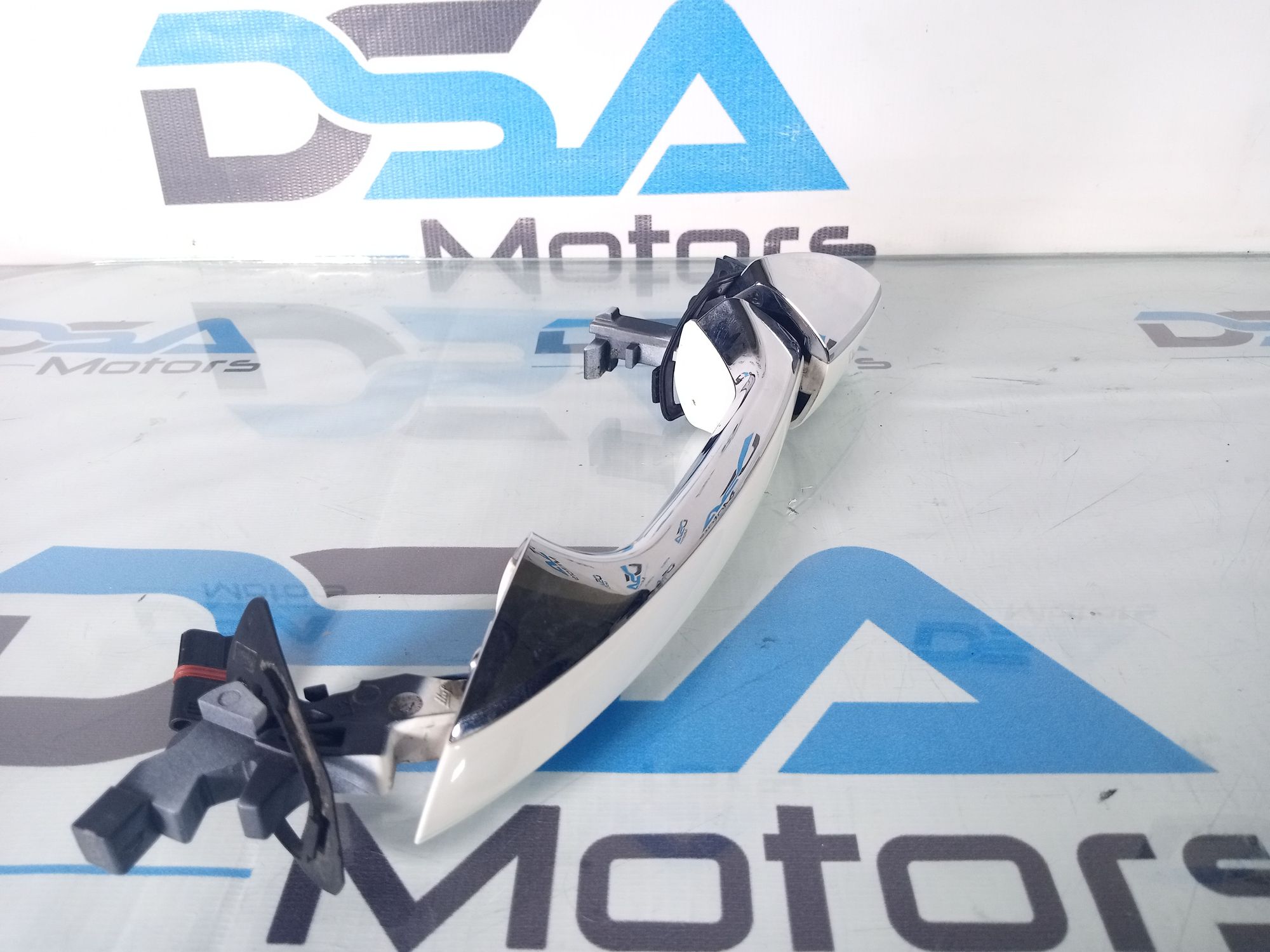 https://ycs.partsauto.market/partsauto-images/thmbs/userImages/b7628e092085f1f91467af1afb6e7630/part/2b14d66f-2142-47a5-bf41-9c1a5ab221fd_1719823749244.jpg