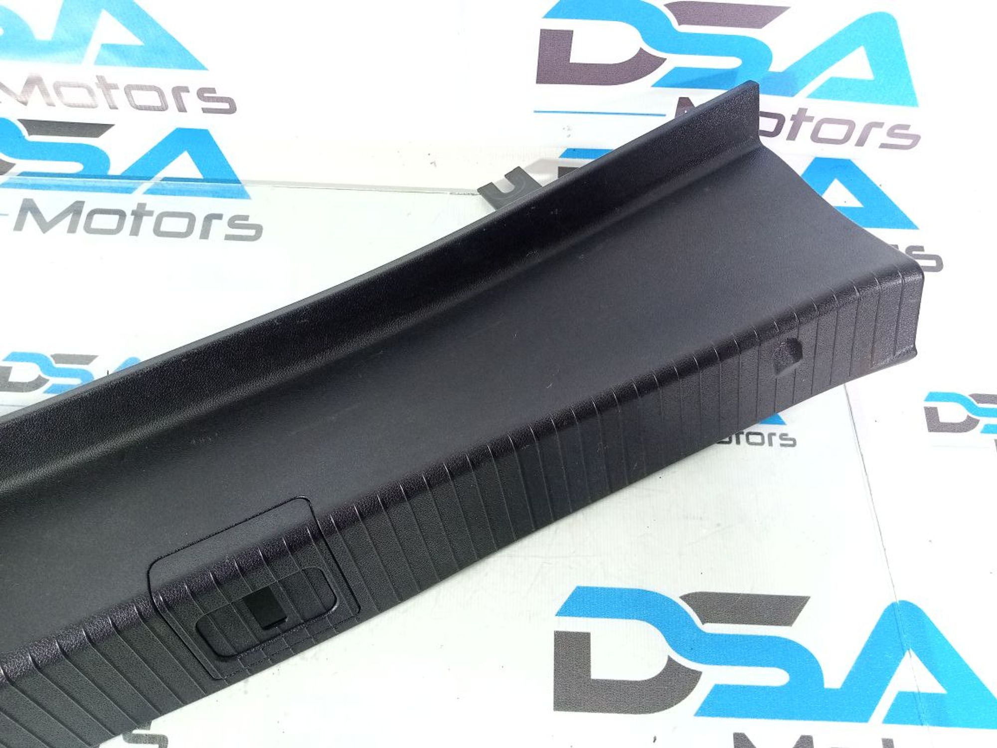 https://ycs.partsauto.market/partsauto-images/thmbs/userImages/b7628e092085f1f91467af1afb6e7630/part/2b1c2767-e0ba-44cc-85d5-91d1c84aa2af_1740677551924.jpg