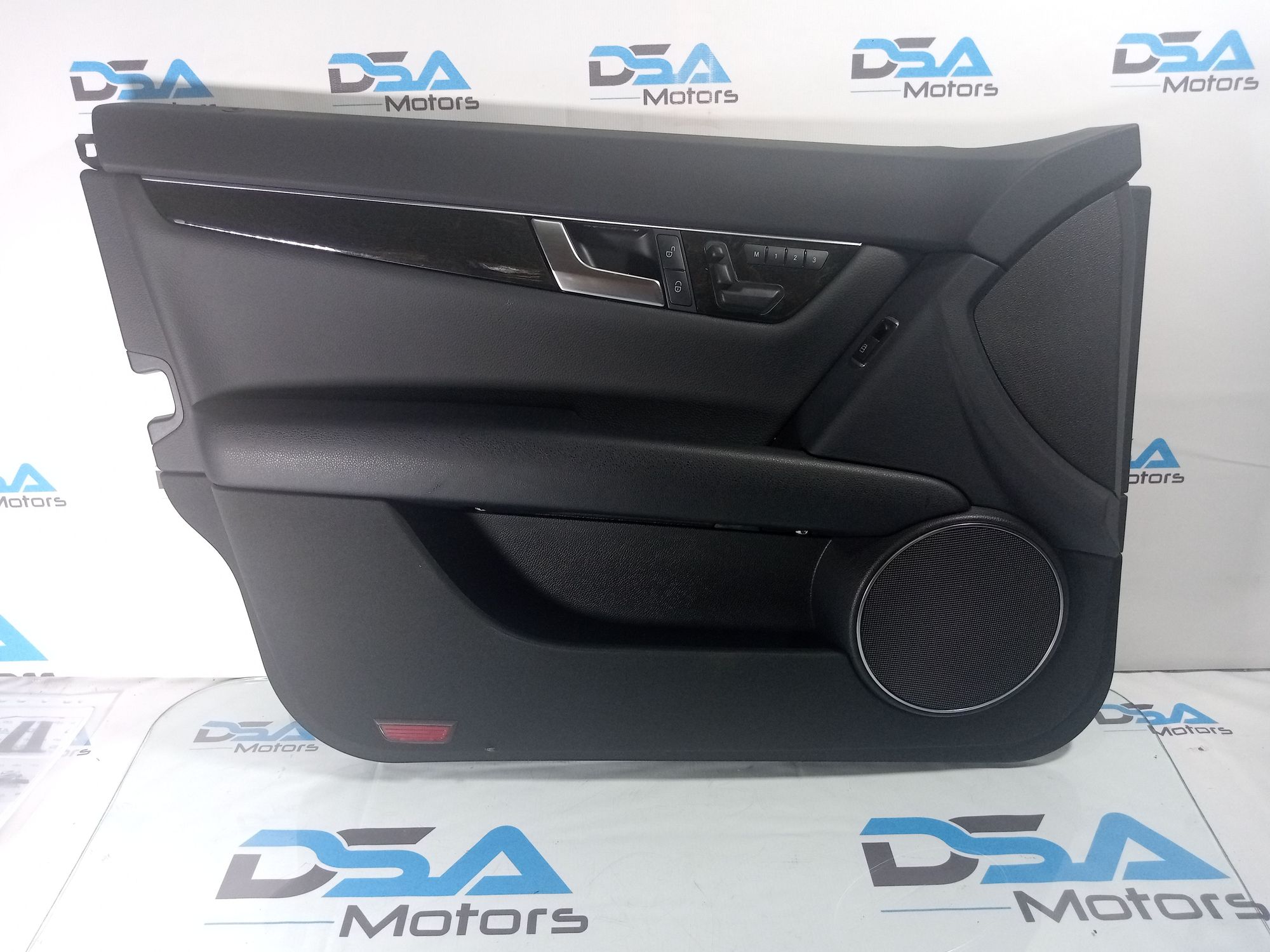 https://ycs.partsauto.market/partsauto-images/thmbs/userImages/b7628e092085f1f91467af1afb6e7630/part/2b2369a5-1add-4349-aa18-6fed6e14fb63_1719939092142.jpg
