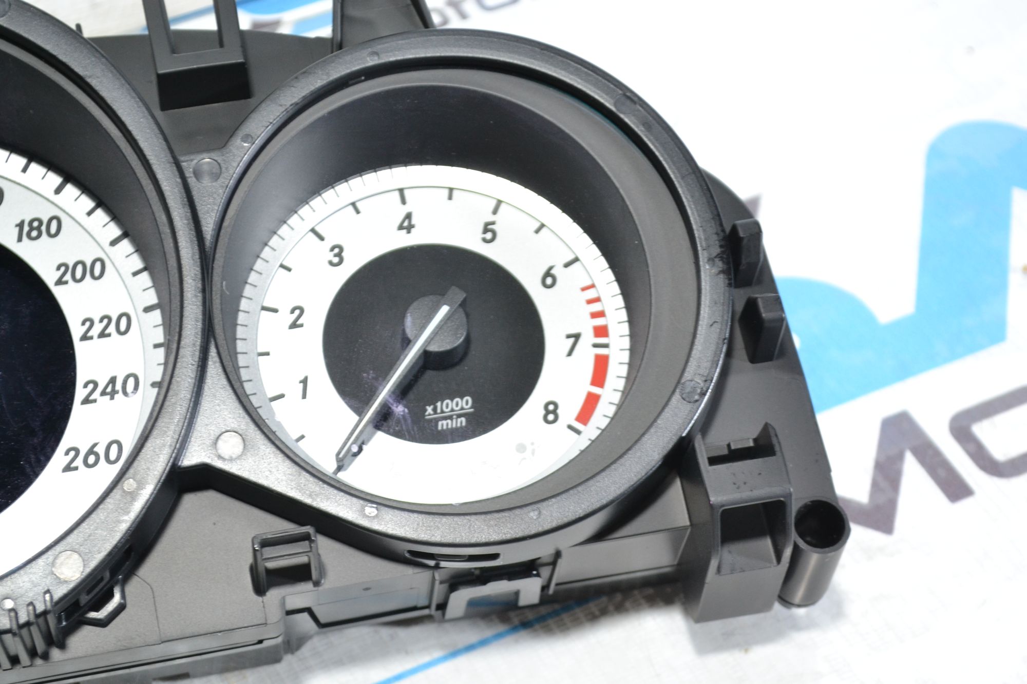 https://ycs.partsauto.market/partsauto-images/thmbs/userImages/b7628e092085f1f91467af1afb6e7630/part/2b7d310f-0189-4c86-bbb8-9278ca3b1be0_1780985779464.jpg