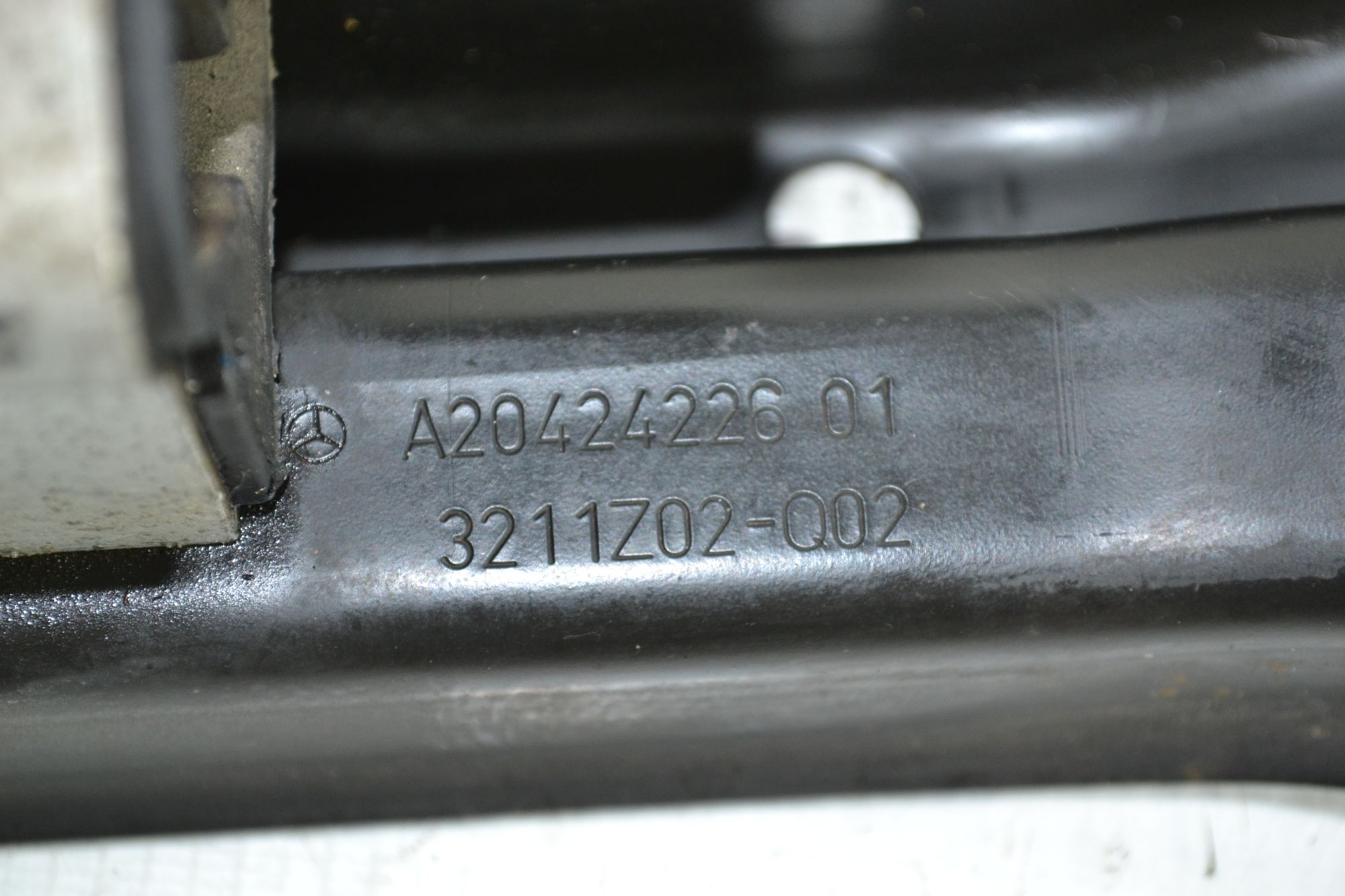 https://ycs.partsauto.market/partsauto-images/thmbs/userImages/b7628e092085f1f91467af1afb6e7630/part/2b8430c9-3fb9-4f99-abe0-4b7bdf3322e3_1783431880074.jpg