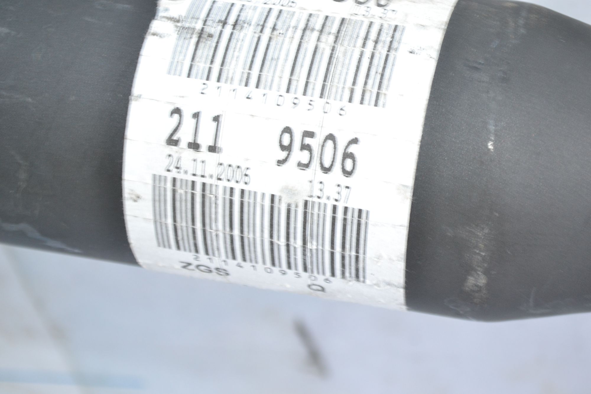https://ycs.partsauto.market/partsauto-images/thmbs/userImages/b7628e092085f1f91467af1afb6e7630/part/2bf3c3d1-d080-4513-ba55-c2a71911d97f_1781534603954.jpg