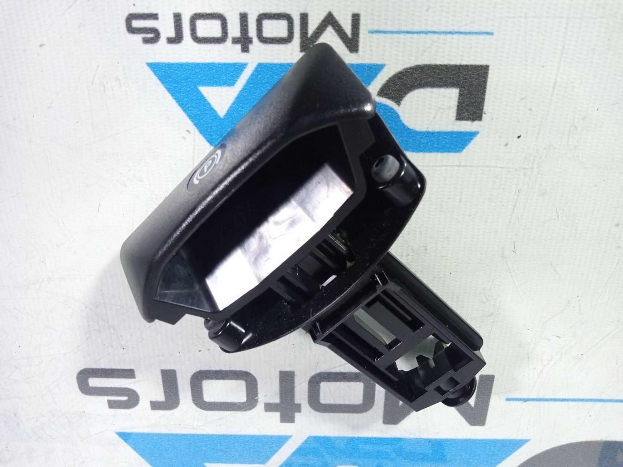 https://ycs.partsauto.market/partsauto-images/thmbs/userImages/b7628e092085f1f91467af1afb6e7630/part/2cc09f16-3156-4474-a4e1-3a8f32ce3e47_1741685938166.jpg