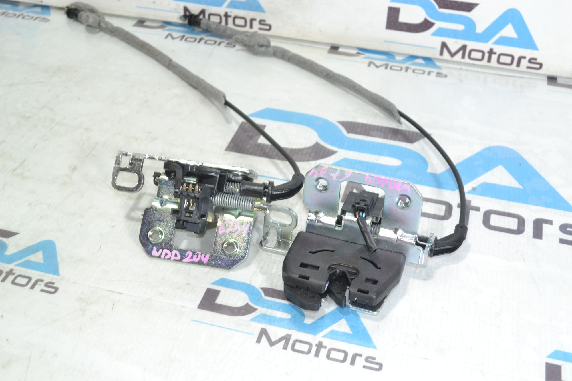 https://ycs.partsauto.market/partsauto-images/thmbs/userImages/b7628e092085f1f91467af1afb6e7630/part/2cfa6f5d-0925-45e2-be46-3f93cf988c33_1781252810262.jpg
