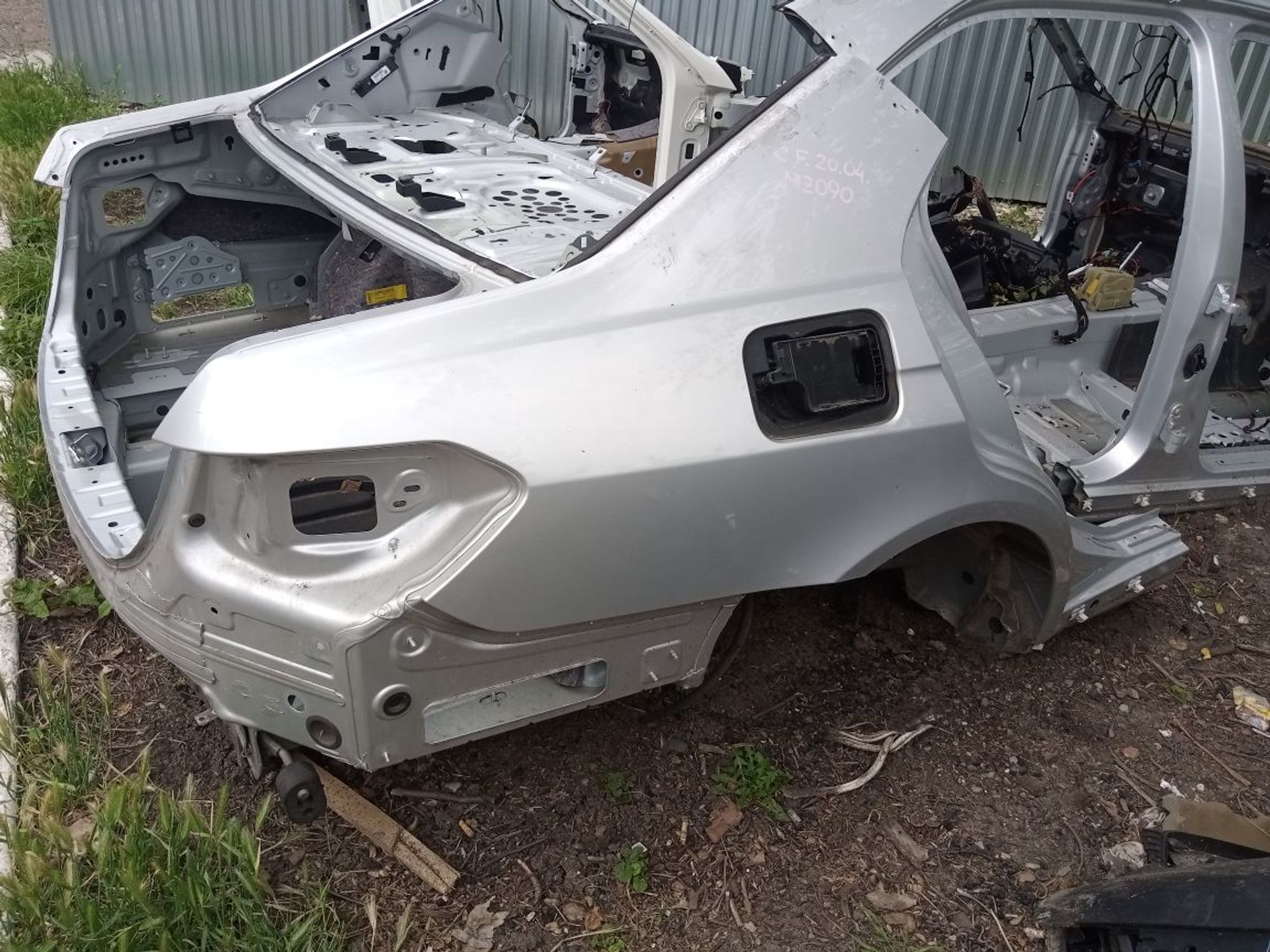 https://ycs.partsauto.market/partsauto-images/thmbs/userImages/b7628e092085f1f91467af1afb6e7630/part/2d0cfdbb-42e3-4ef6-9136-863721c867a0_1750854279278.jpg