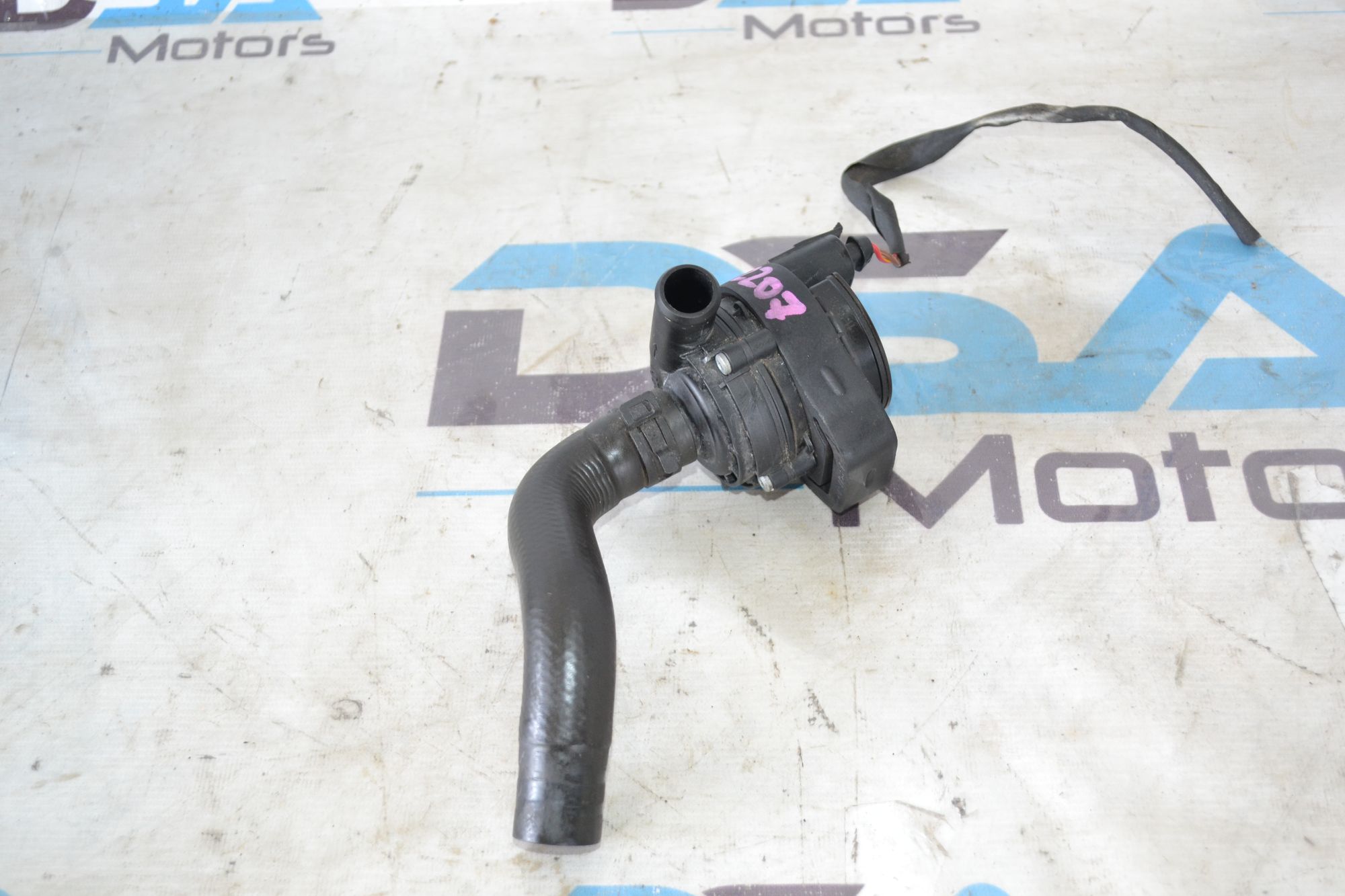 https://ycs.partsauto.market/partsauto-images/thmbs/userImages/b7628e092085f1f91467af1afb6e7630/part/2d232304-24eb-49ae-bd03-91351db51e1f_1785418161507.jpg