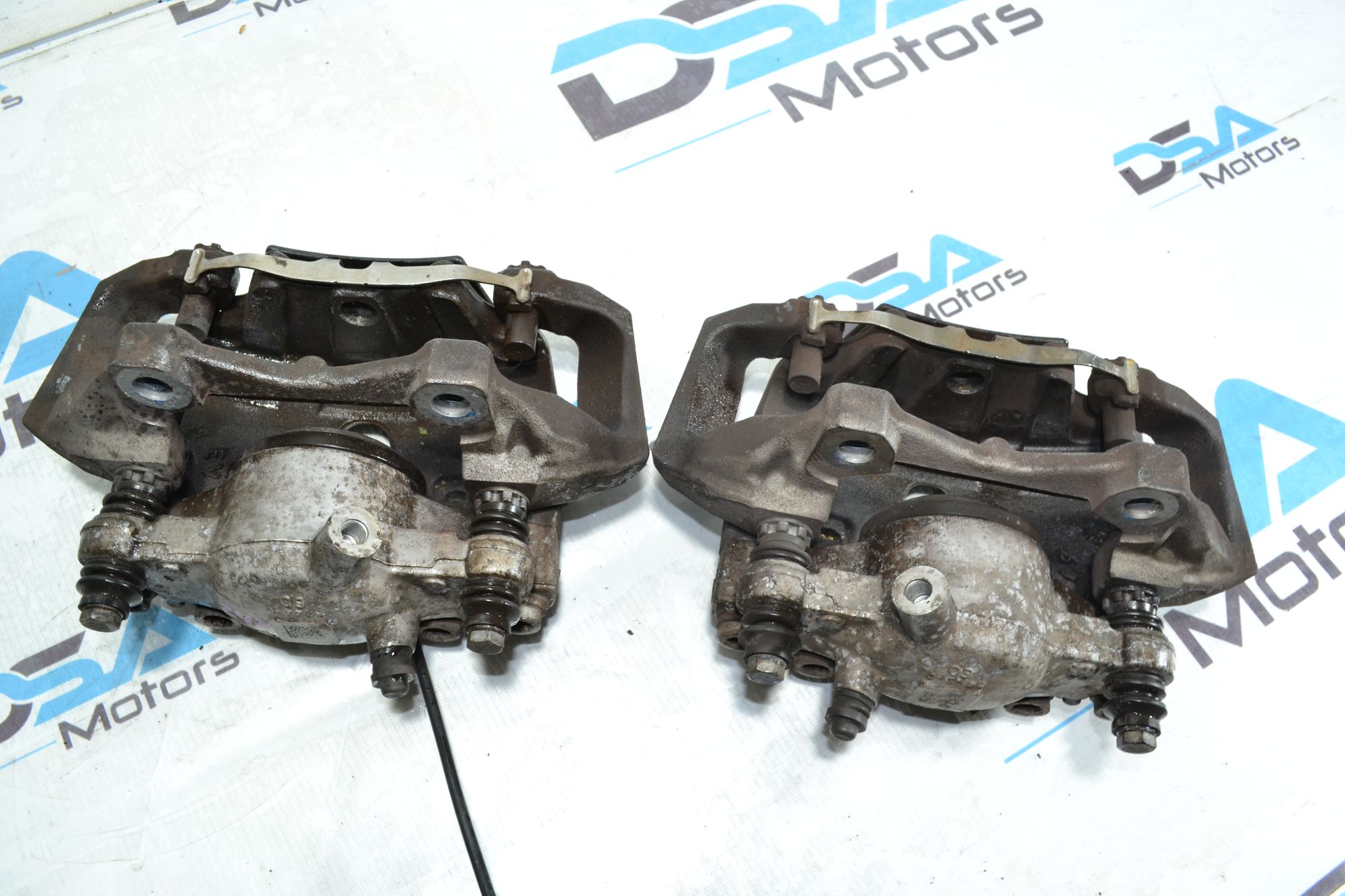 https://ycs.partsauto.market/partsauto-images/thmbs/userImages/b7628e092085f1f91467af1afb6e7630/part/2d4af872-23e4-454e-a093-891c6238c4ff_1779971082468.jpg