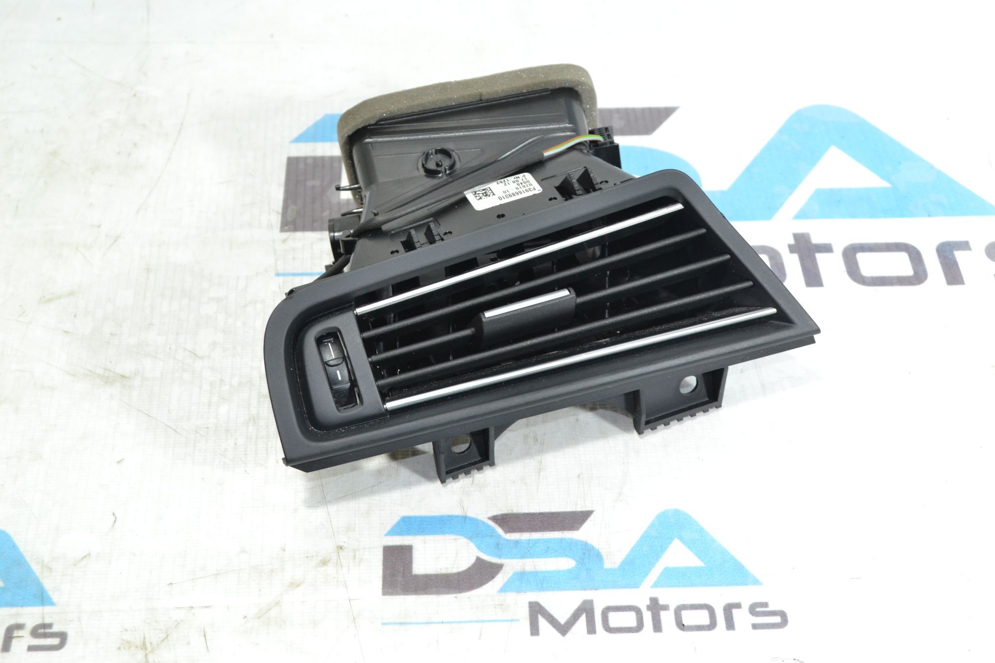 Дефлектор обдува салона оригинал BMW 5 F10/F11/F07 из Японии, 1900 рублей, Кореновск