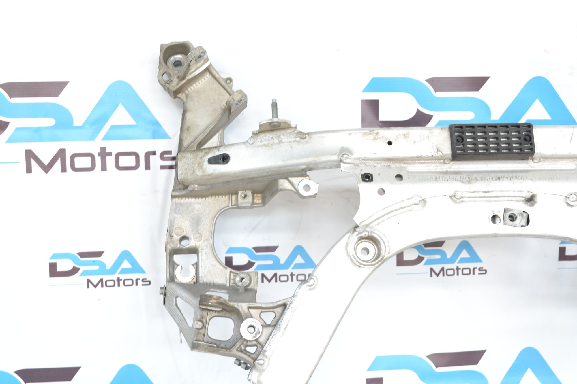 https://ycs.partsauto.market/partsauto-images/thmbs/userImages/b7628e092085f1f91467af1afb6e7630/part/2d868195-b548-4ad0-976c-f75339ff69bb_1781676307266.jpg