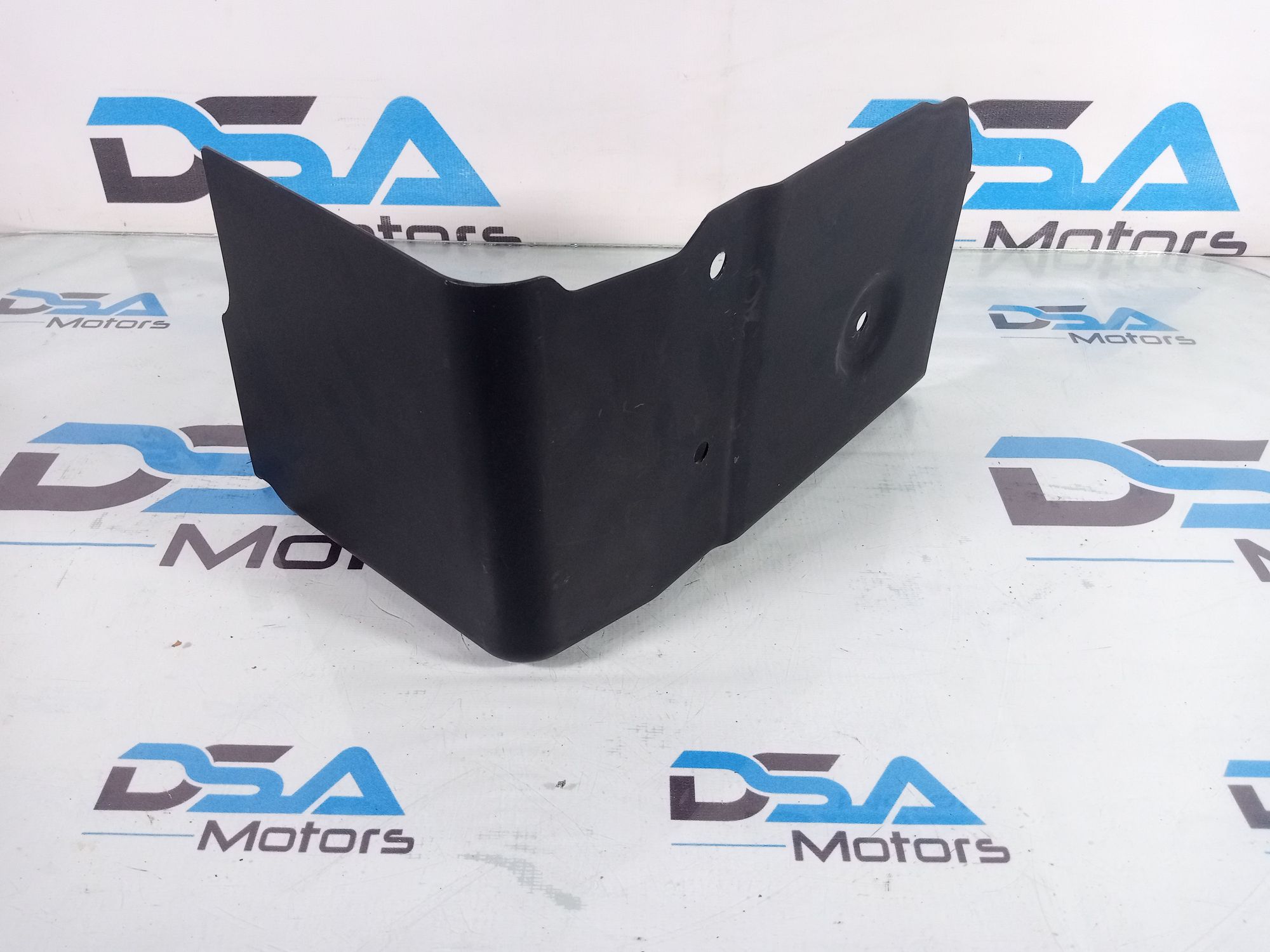https://ycs.partsauto.market/partsauto-images/thmbs/userImages/b7628e092085f1f91467af1afb6e7630/part/2e105e7c-c450-4ac6-a10d-1fde98e9afd9_1719990829809.jpg