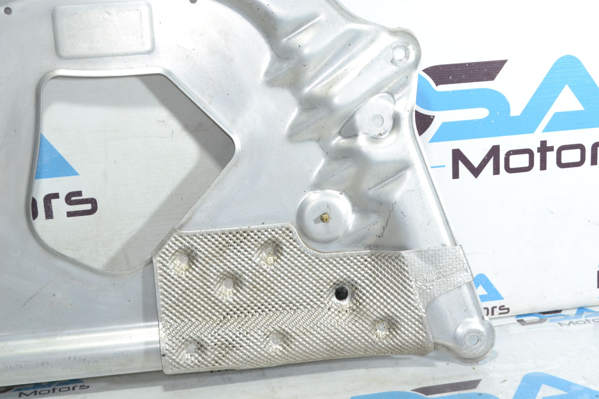 https://ycs.partsauto.market/partsauto-images/thmbs/userImages/b7628e092085f1f91467af1afb6e7630/part/2e2c6d2c-ef18-445b-ba73-3a3d6f49efa8_1782982264986.jpg
