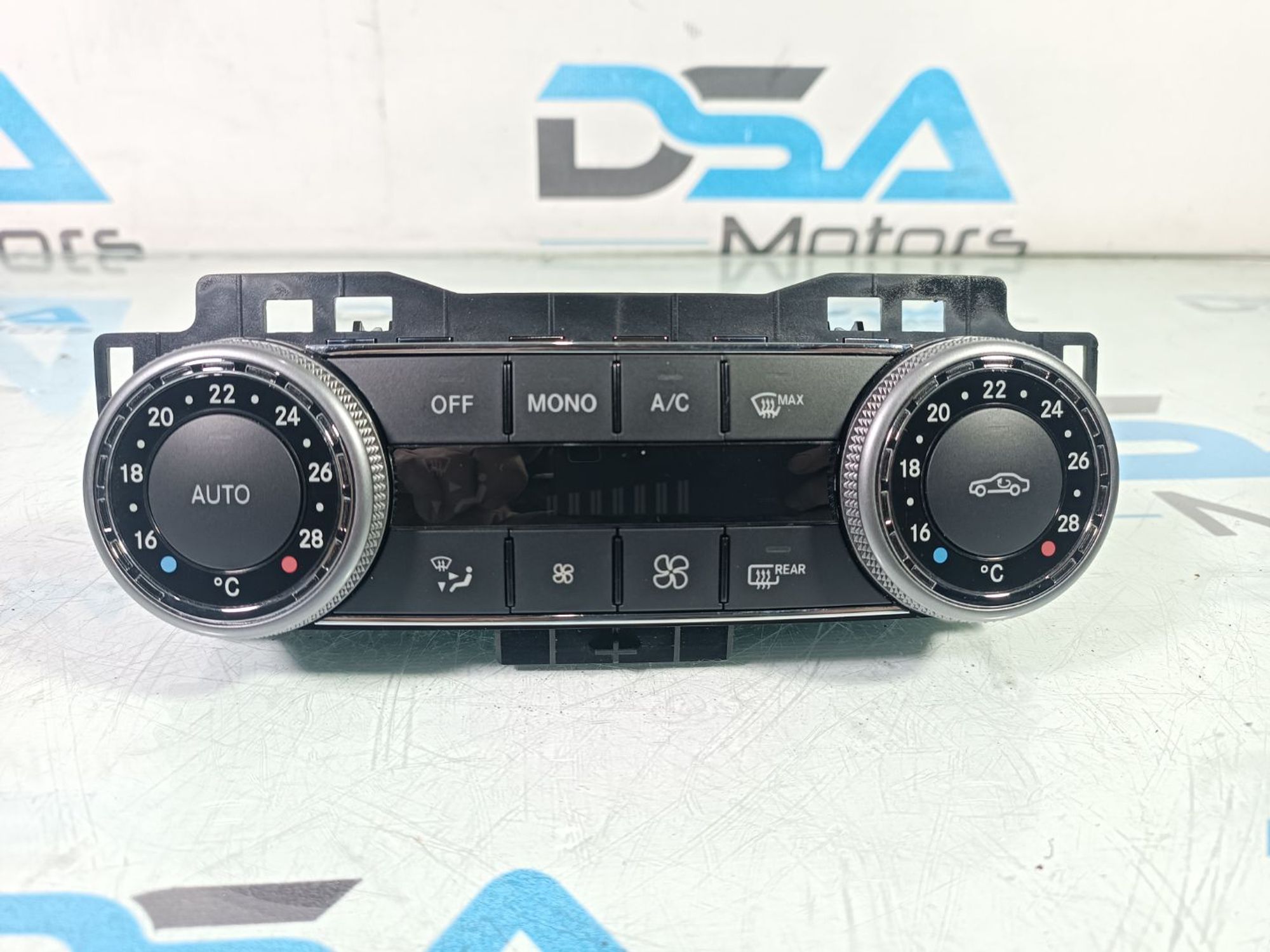 https://ycs.partsauto.market/partsauto-images/thmbs/userImages/b7628e092085f1f91467af1afb6e7630/part/2e2d1adc-8a6a-4379-80a6-6cb06512edee_1735115246785.jpg