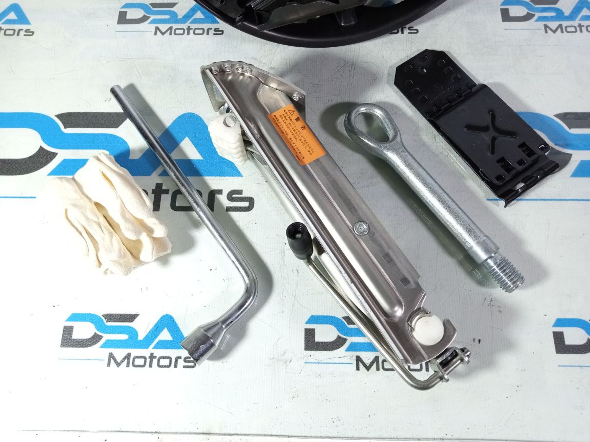 https://ycs.partsauto.market/partsauto-images/thmbs/userImages/b7628e092085f1f91467af1afb6e7630/part/2e42006c-473d-4a66-9ba0-2710529f720c_1741266533130.jpg