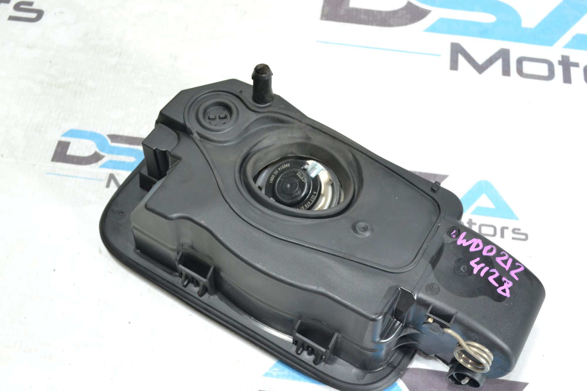 https://ycs.partsauto.market/partsauto-images/thmbs/userImages/b7628e092085f1f91467af1afb6e7630/part/2e763de2-cf70-42a9-aeca-514b8bedb39f_1780300498173.jpg