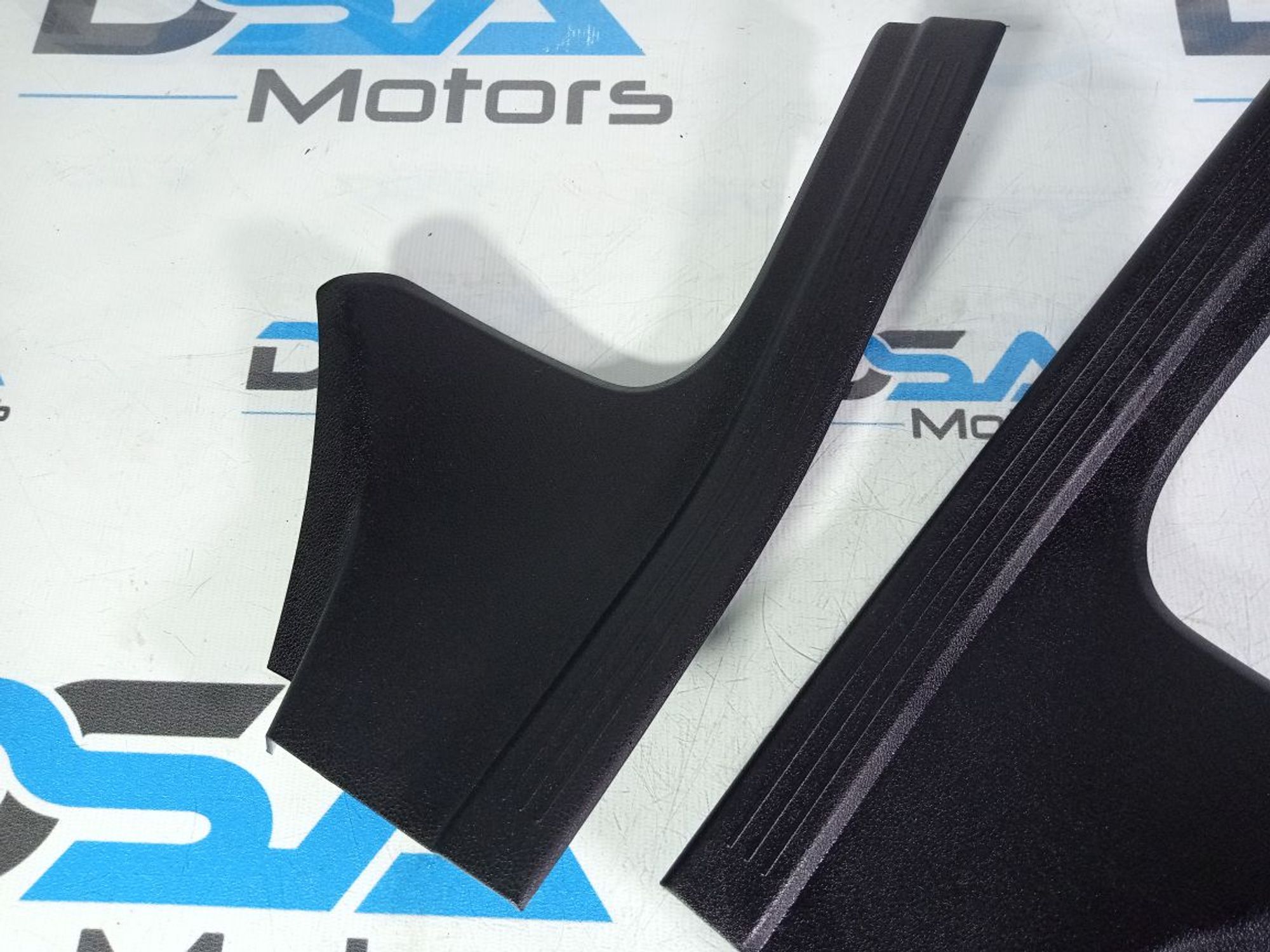 https://ycs.partsauto.market/partsauto-images/thmbs/userImages/b7628e092085f1f91467af1afb6e7630/part/2ec92590-b292-4b9b-a92f-23218e44b459_1744984655127.jpg