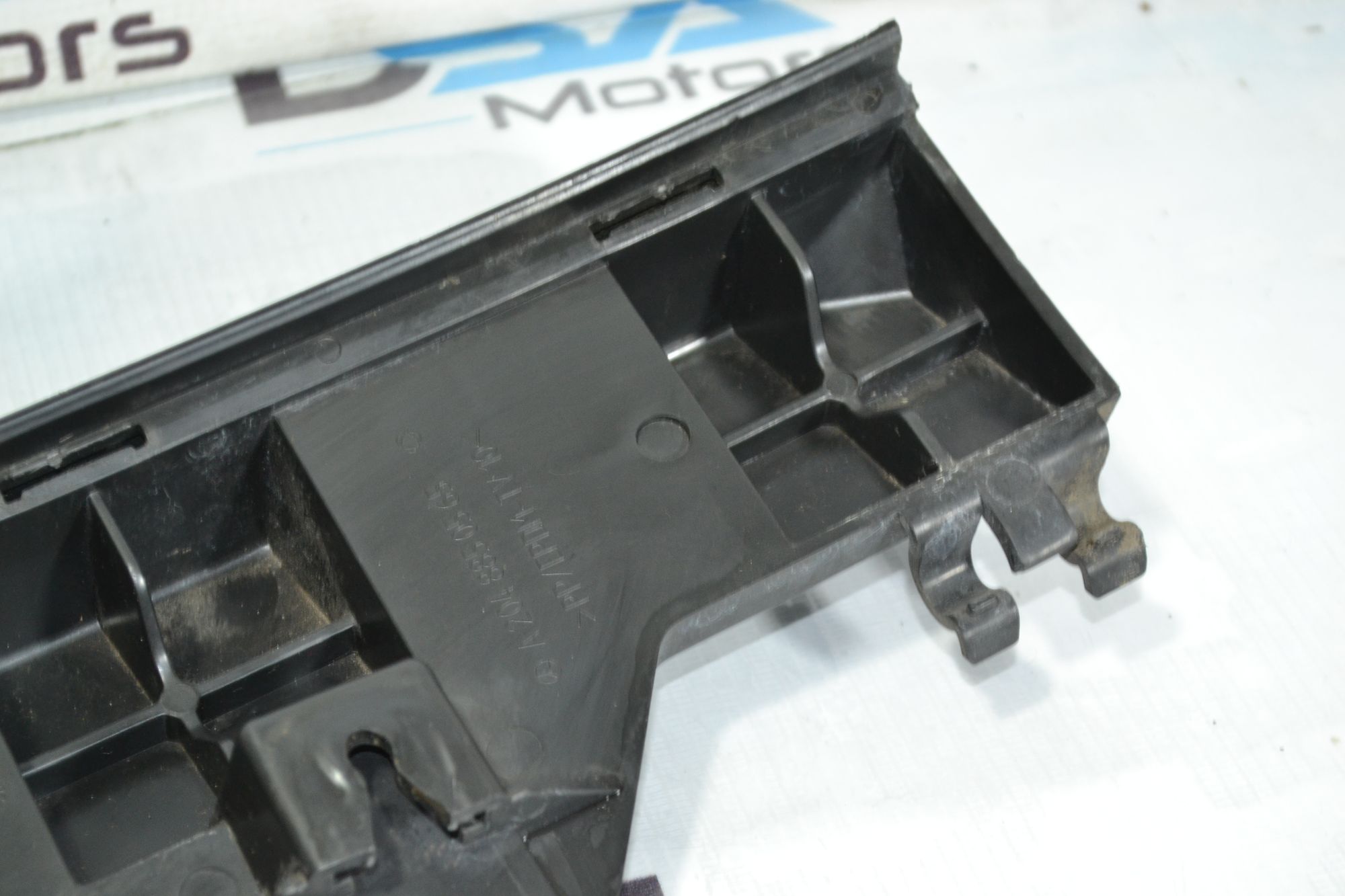 https://ycs.partsauto.market/partsauto-images/thmbs/userImages/b7628e092085f1f91467af1afb6e7630/part/2f49321d-5e5c-4126-a203-92eeeb8fe200_1781340169206.jpg