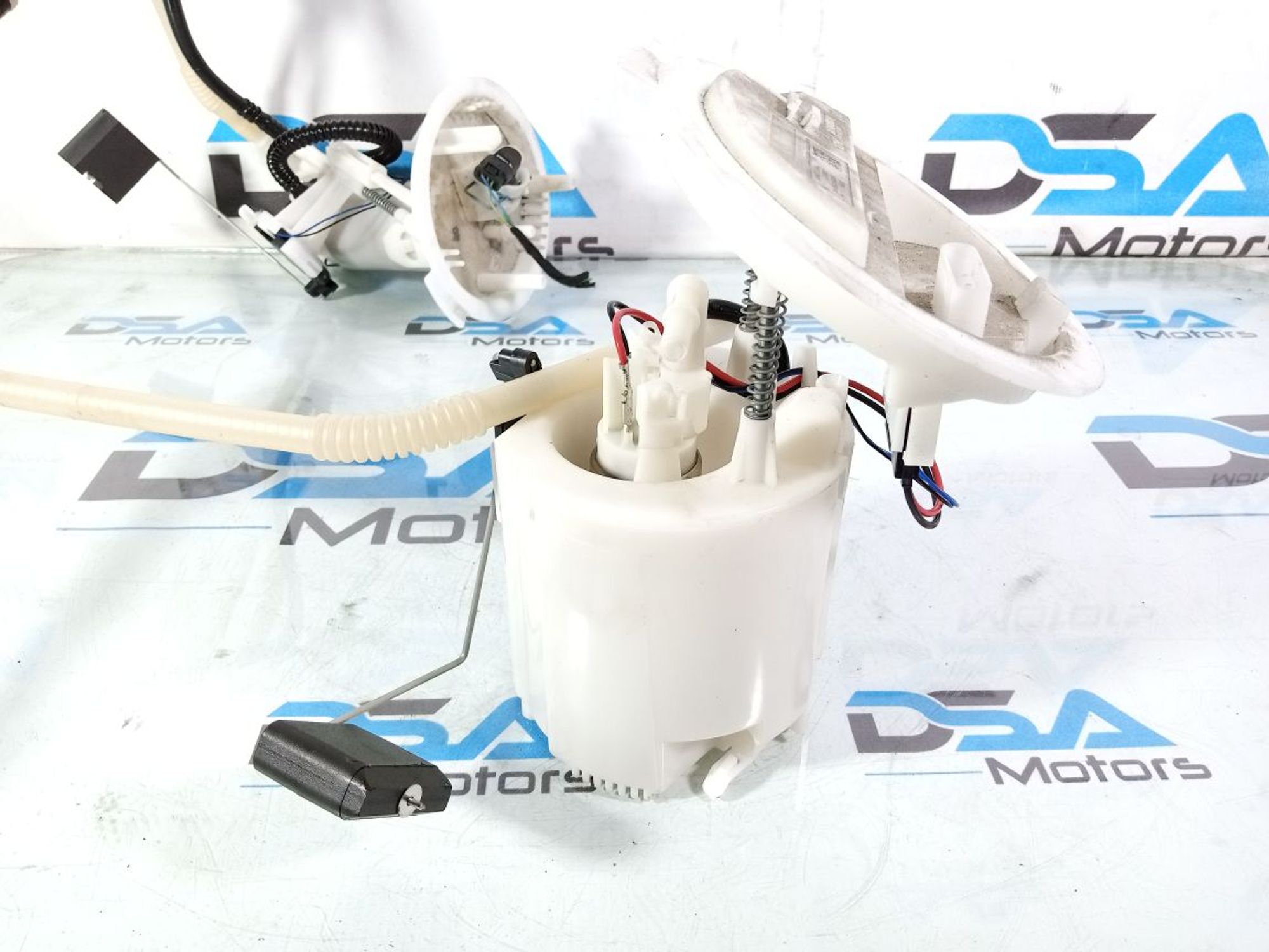 https://ycs.partsauto.market/partsauto-images/thmbs/userImages/b7628e092085f1f91467af1afb6e7630/part/2fe9c126-a63d-430b-aea9-8d78a4364be7_1737108240967.jpg