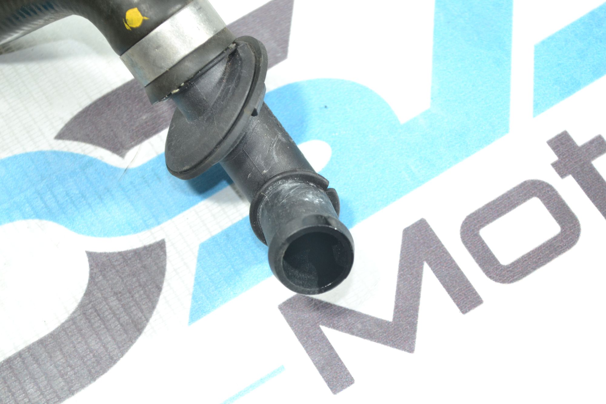 https://ycs.partsauto.market/partsauto-images/thmbs/userImages/b7628e092085f1f91467af1afb6e7630/part/308c80e2-628f-4a38-b682-dc277b4232a0_1780490975623.jpg