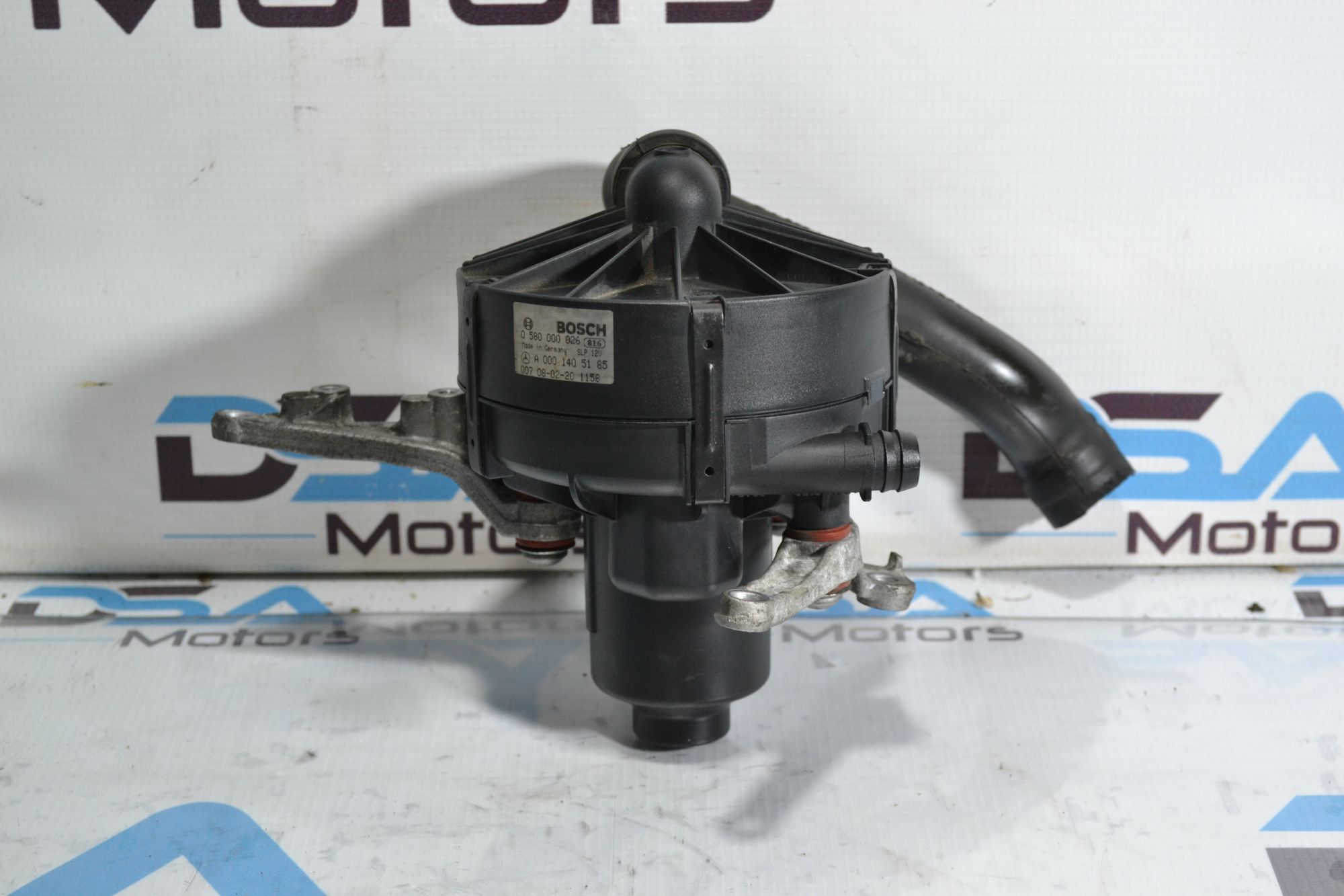 https://ycs.partsauto.market/partsauto-images/thmbs/userImages/b7628e092085f1f91467af1afb6e7630/part/30a6e039-7a99-4cdd-831a-16991a80ecf8_1778063231306.jpg