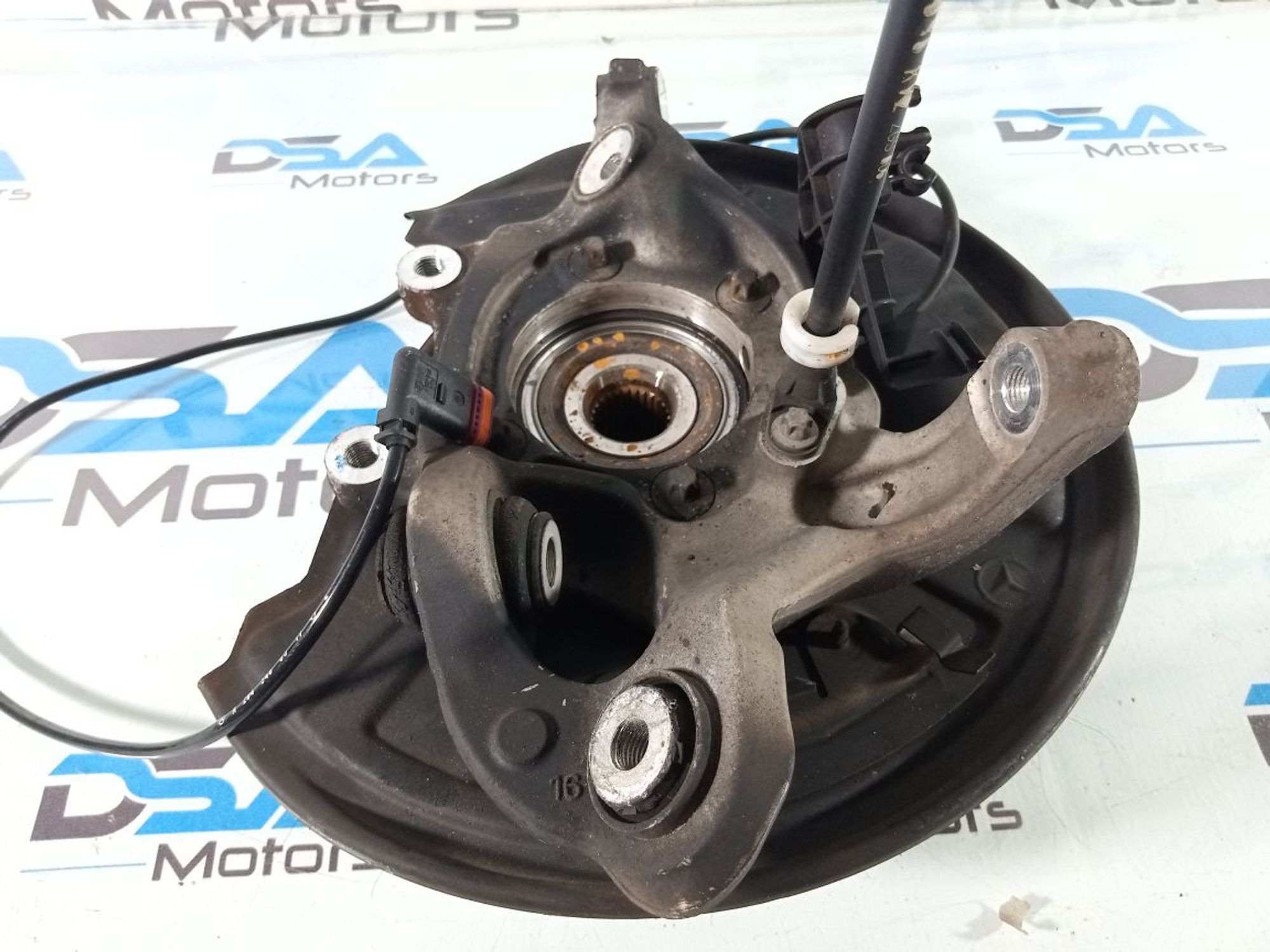 https://ycs.partsauto.market/partsauto-images/thmbs/userImages/b7628e092085f1f91467af1afb6e7630/part/30bece45-e962-40fb-8c3f-dd78b7460f46_1721813624742.jpg