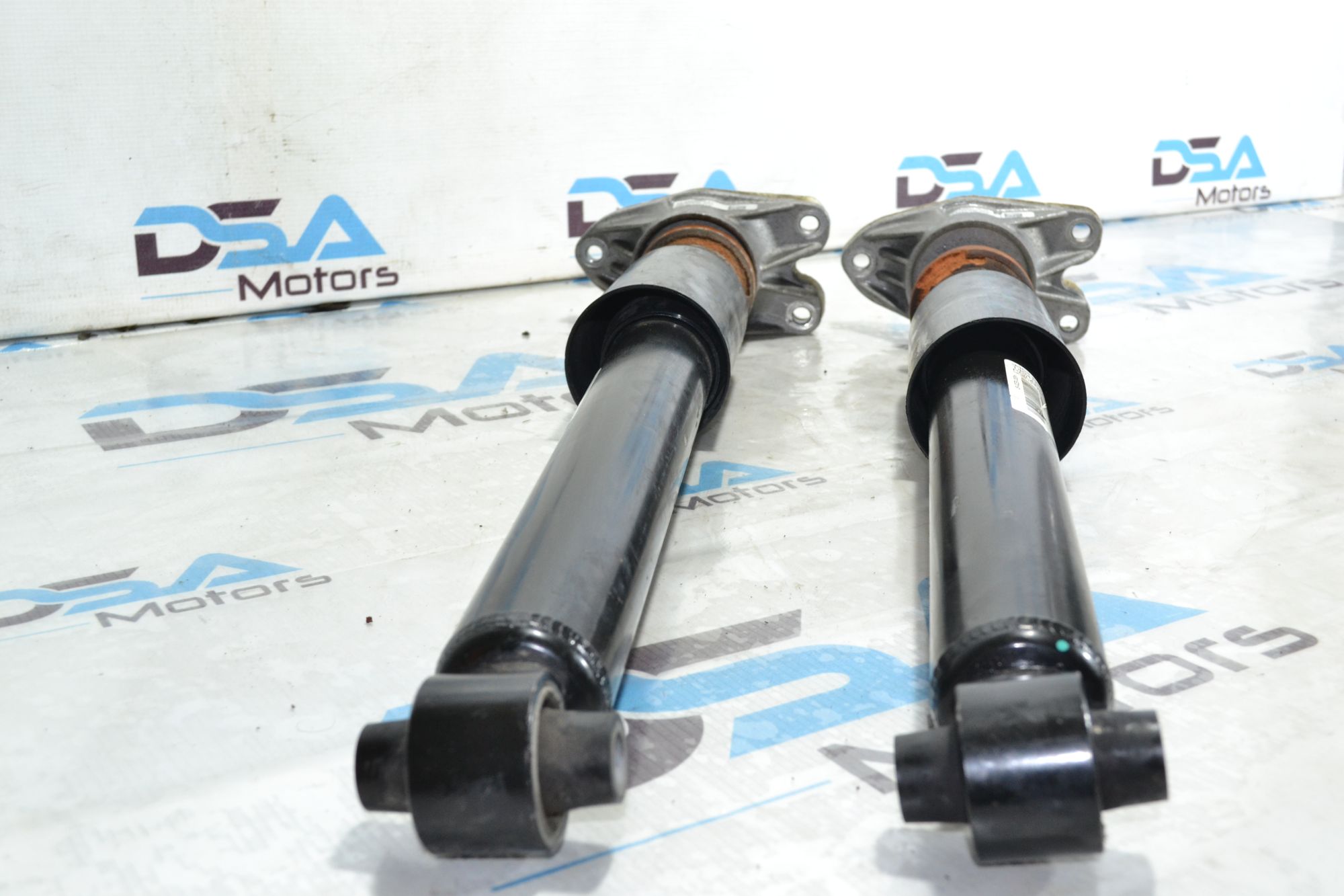 https://ycs.partsauto.market/partsauto-images/thmbs/userImages/b7628e092085f1f91467af1afb6e7630/part/31133fc3-889e-4812-8355-5012450a774a_1779964114956.jpg