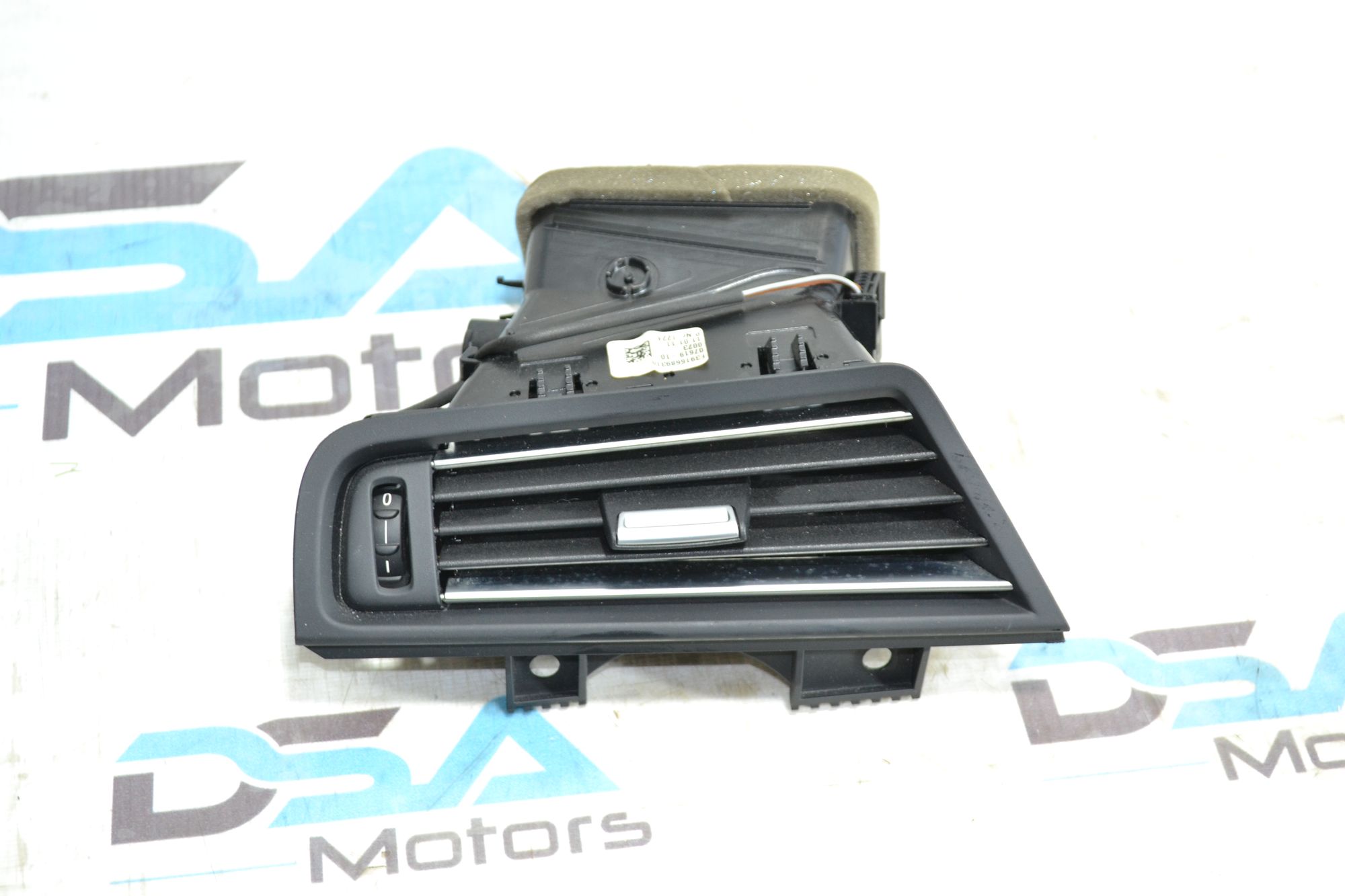 https://ycs.partsauto.market/partsauto-images/thmbs/userImages/b7628e092085f1f91467af1afb6e7630/part/31b764bd-902f-4b54-b063-7a7be71e285e_1785503073647.jpg