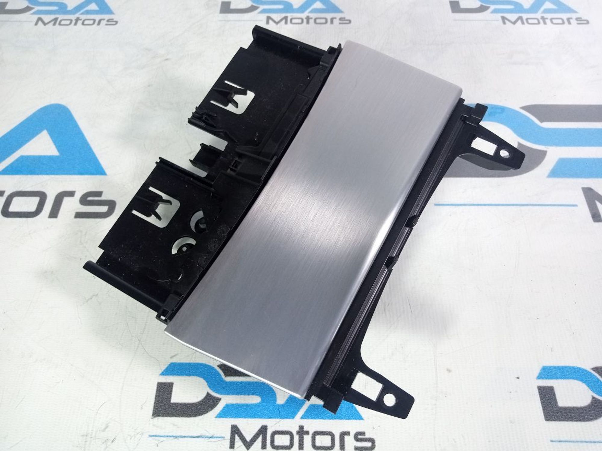 https://ycs.partsauto.market/partsauto-images/thmbs/userImages/b7628e092085f1f91467af1afb6e7630/part/31ba6a01-4398-455d-9c63-58b161b7d2cb_1741593455837.jpg