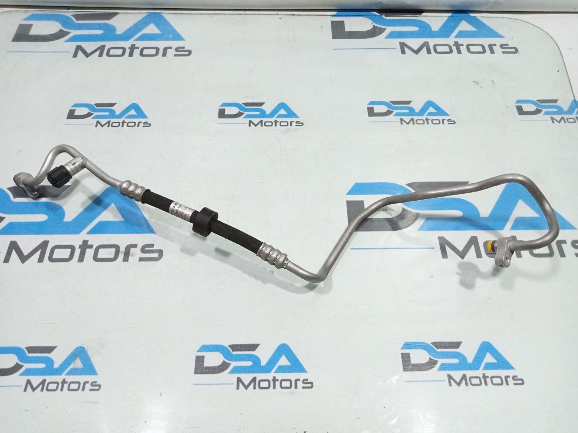 https://ycs.partsauto.market/partsauto-images/thmbs/userImages/b7628e092085f1f91467af1afb6e7630/part/31e995c4-b77b-49a6-a67e-0c5521dd3081_1748163672611.jpg